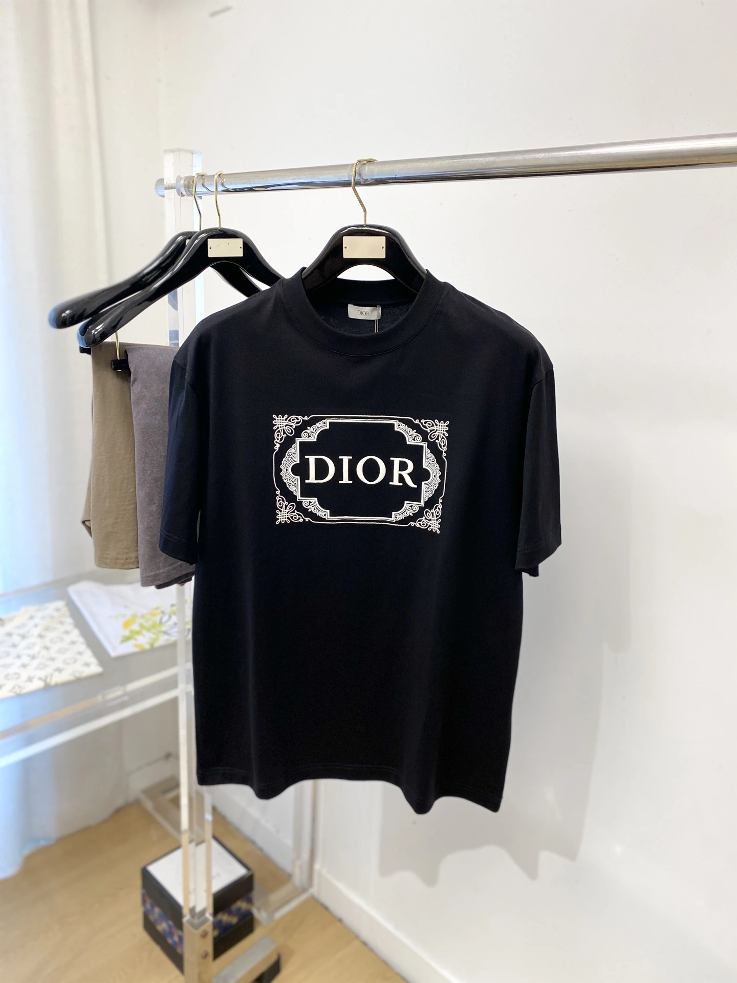 Dior T-Shirt — 8201ade8
