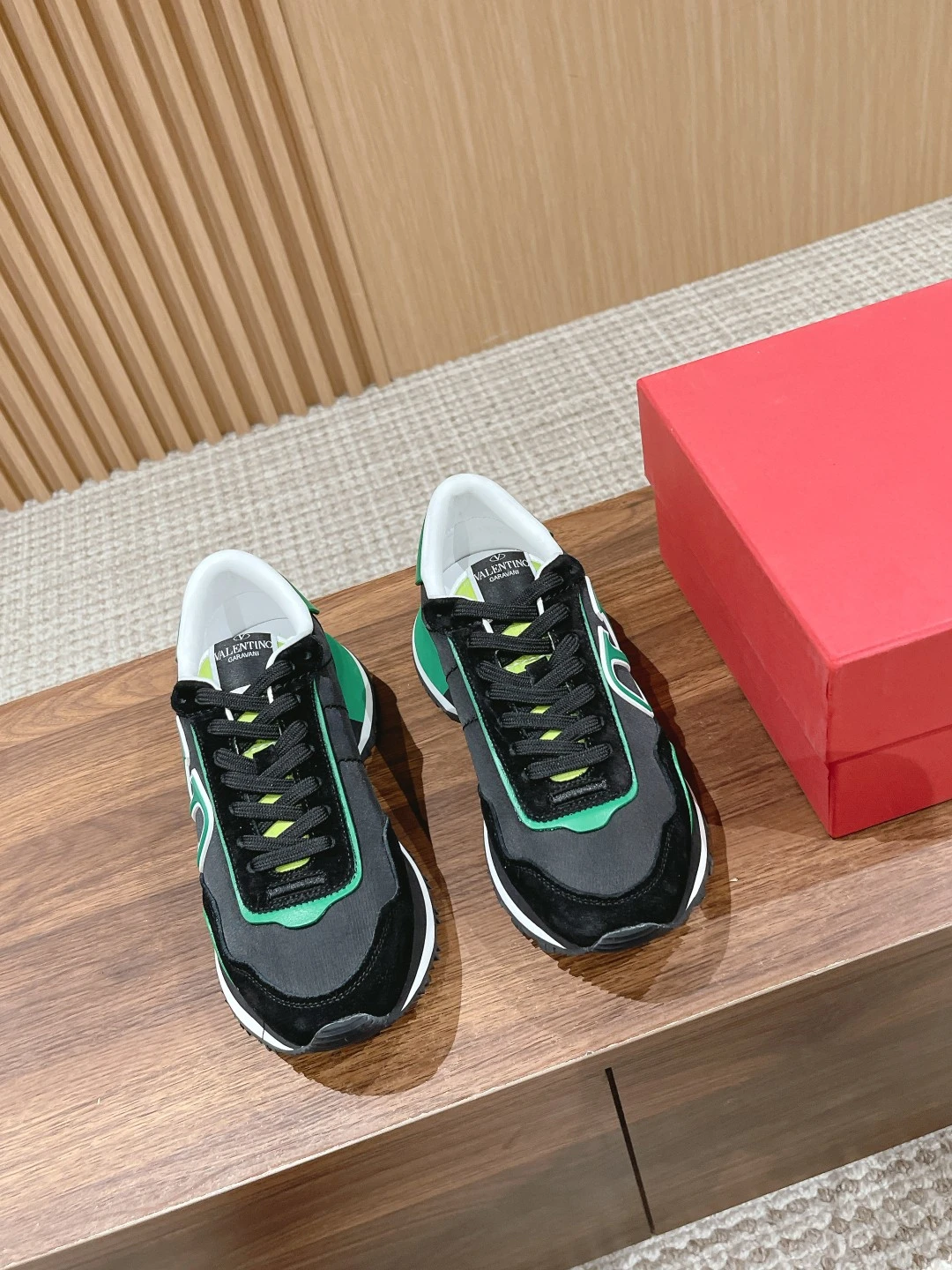 Valentino Sneakers — 87fad1a5