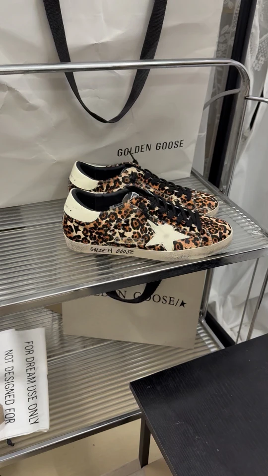 Golden Goose Sneakers — da613a73