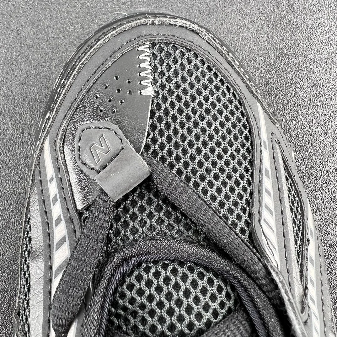 New Balance Shoes — c8f091ec