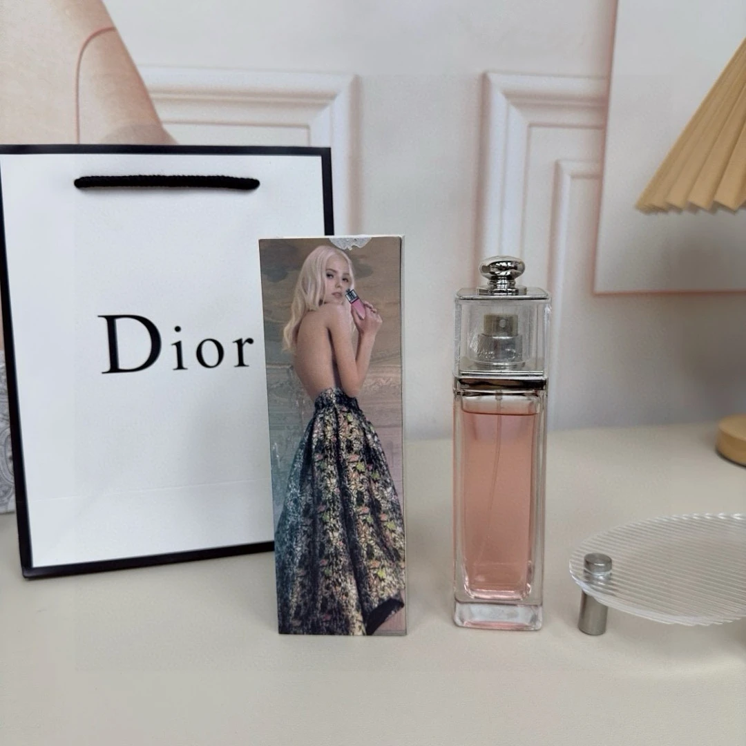 Dior Fragrance — e58530d8