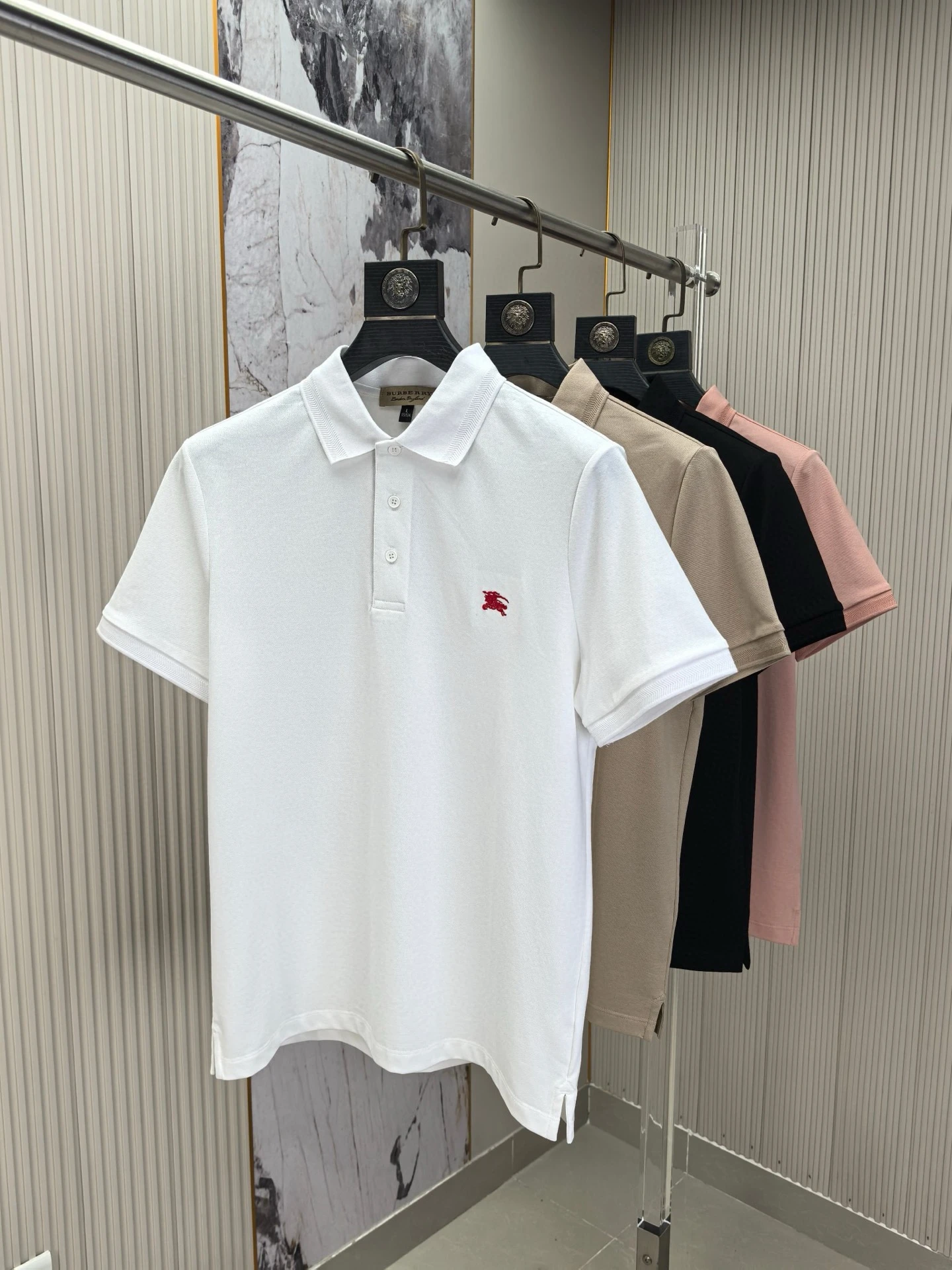 Burberry T-Shirt — 3ebce673
