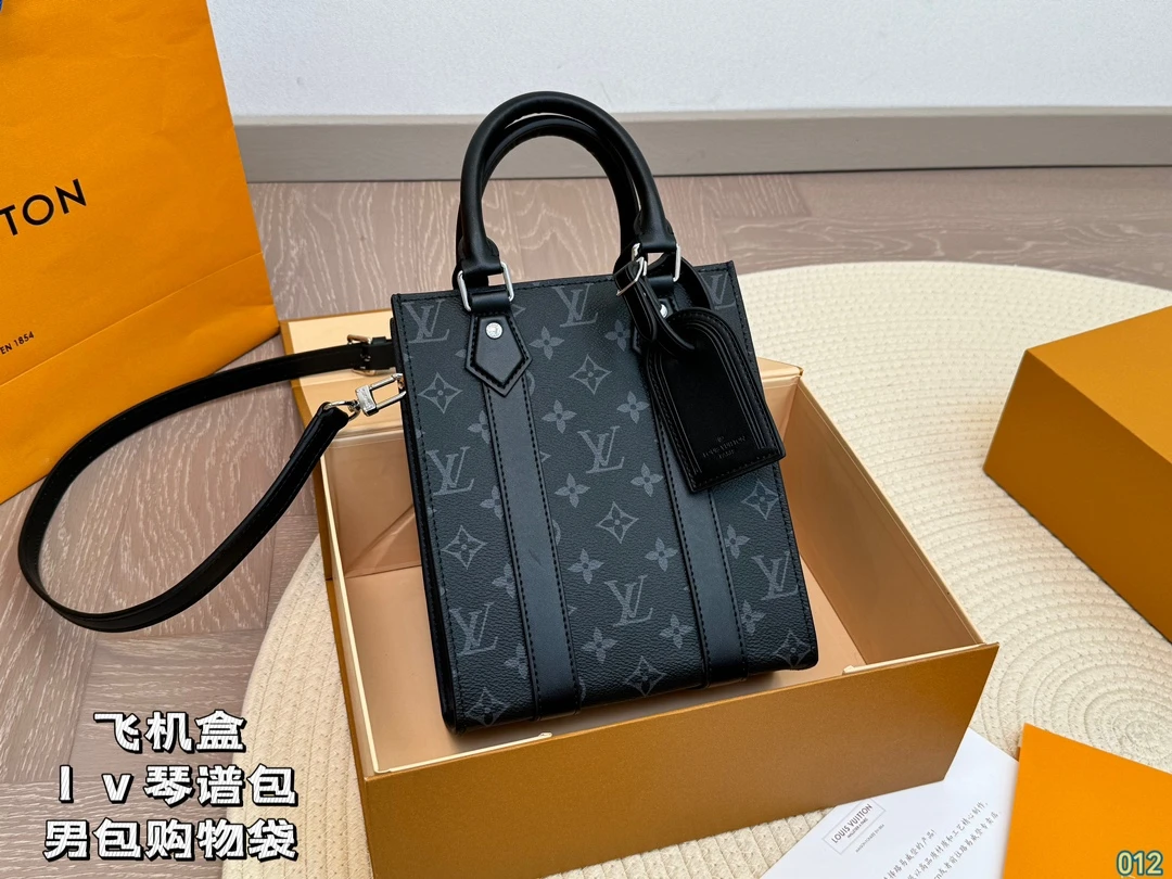 Louis Vuitton Bag — 22a1843e