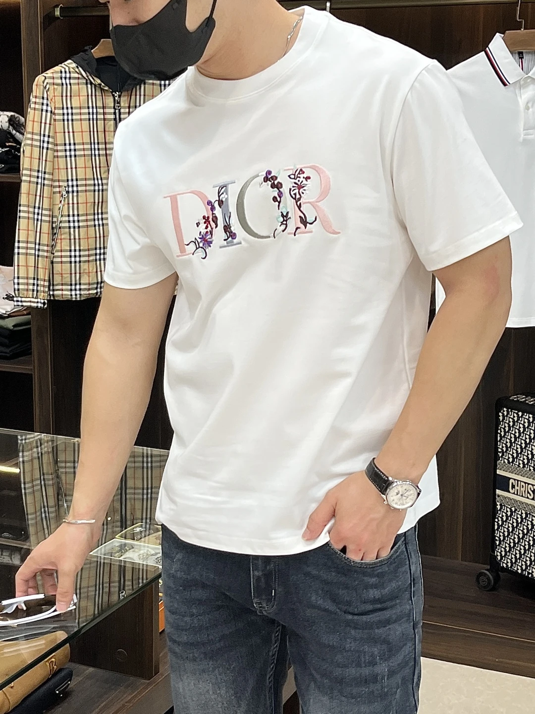 Dior T-Shirt — 7bb4bf4b