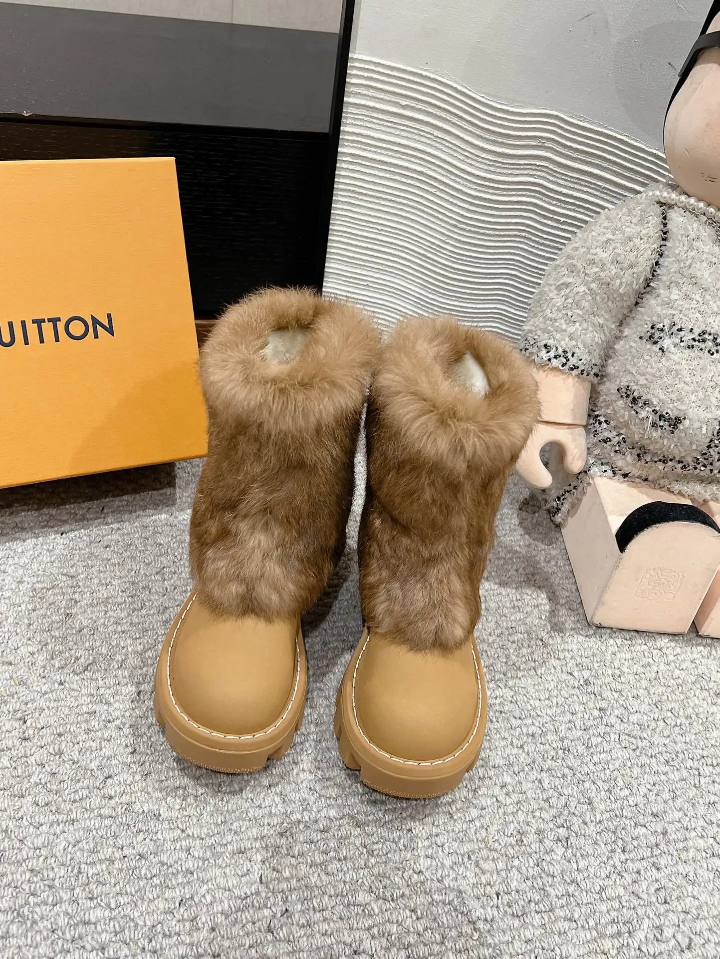 Louis Vuitton Boots — 078835bc