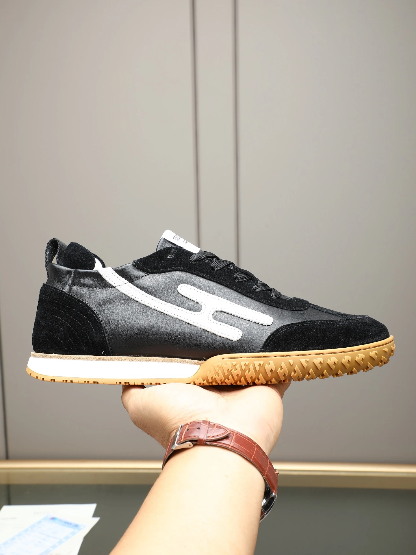 Hermès Sneakers — e74837eb