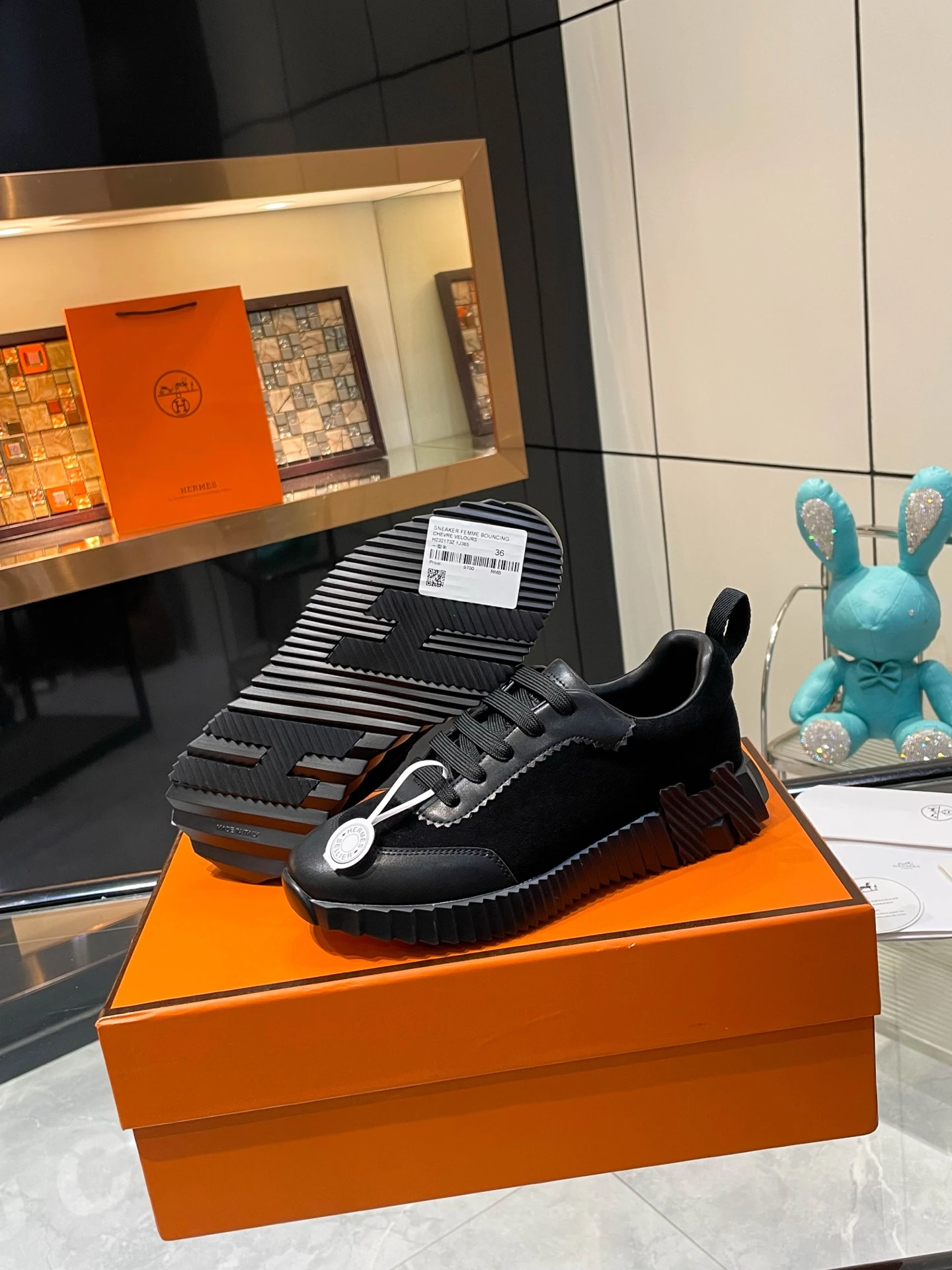 Hermès Sneakers — 070f71ec