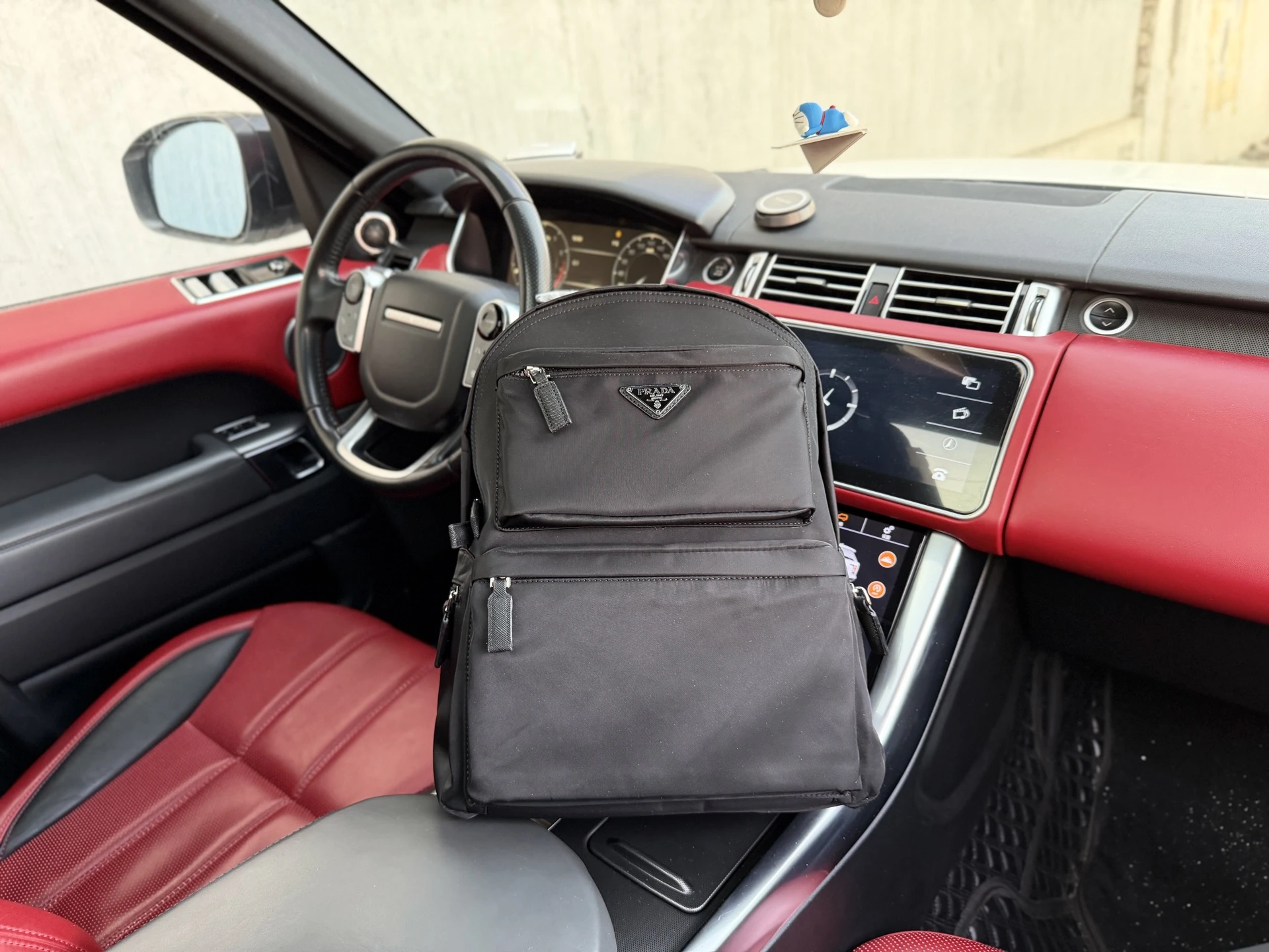 Prada Bag — a4f00b27