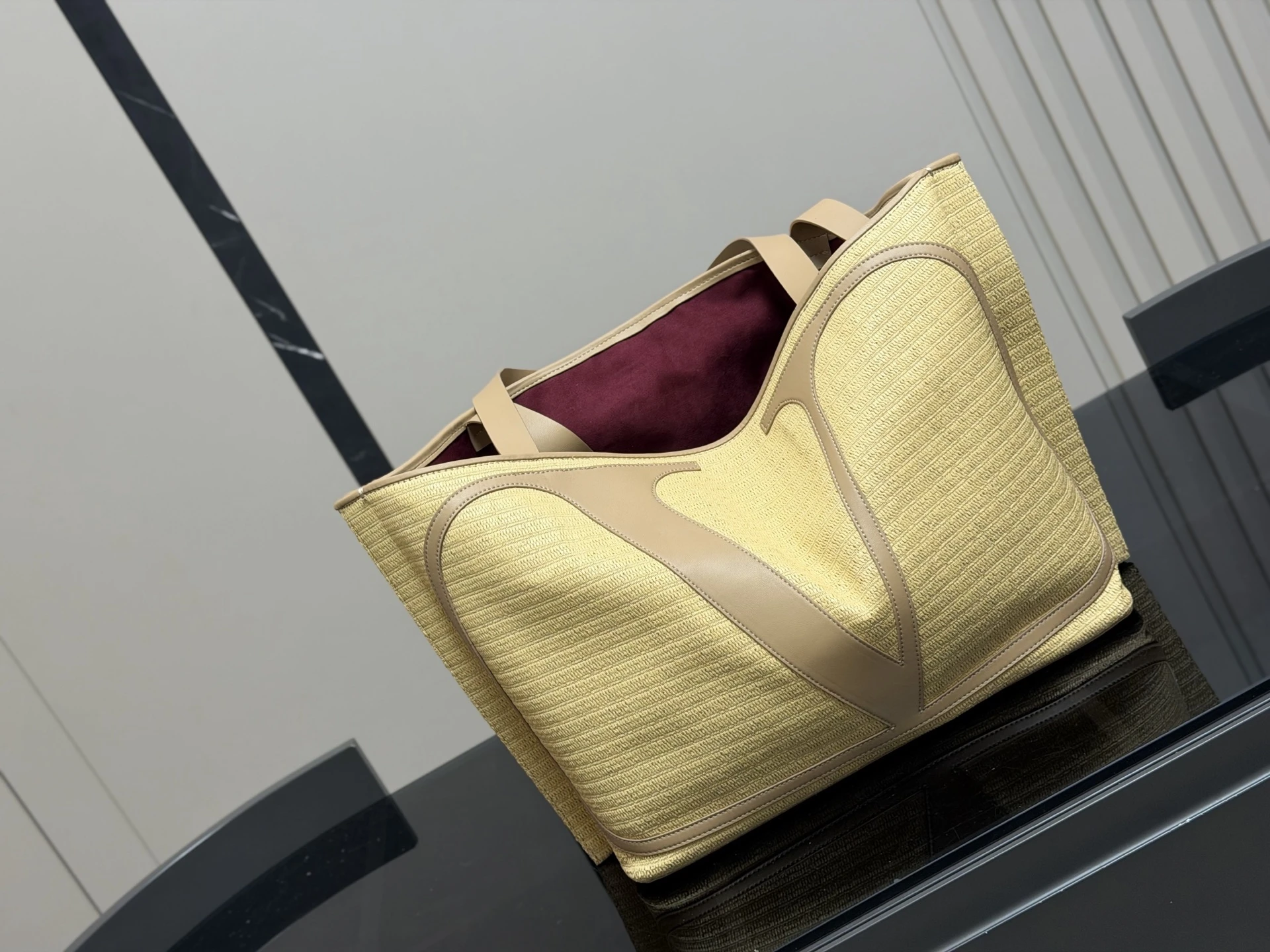 Valentino Bag — 2cabe7d2
