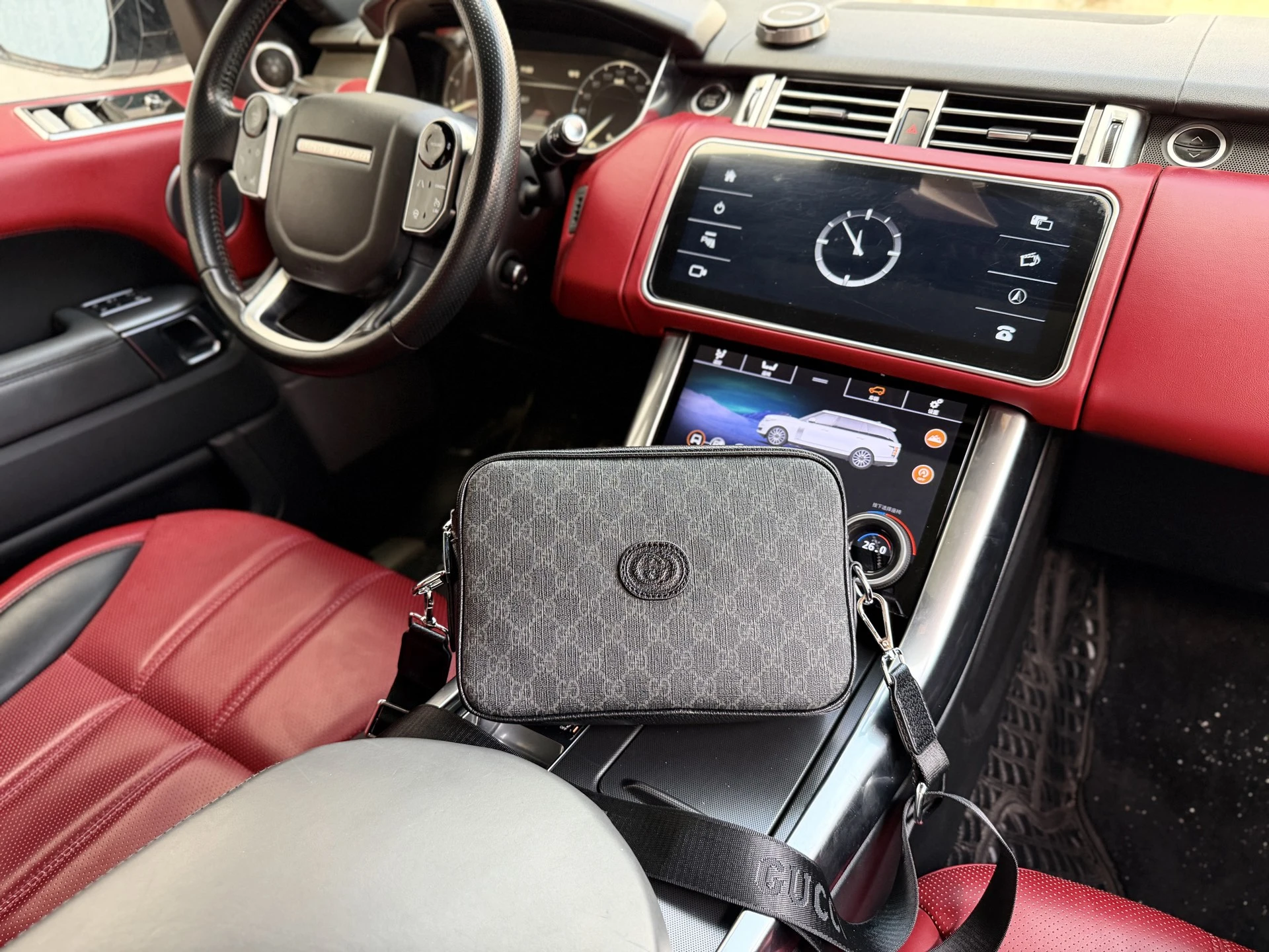 Gucci Bag — e8a9be62