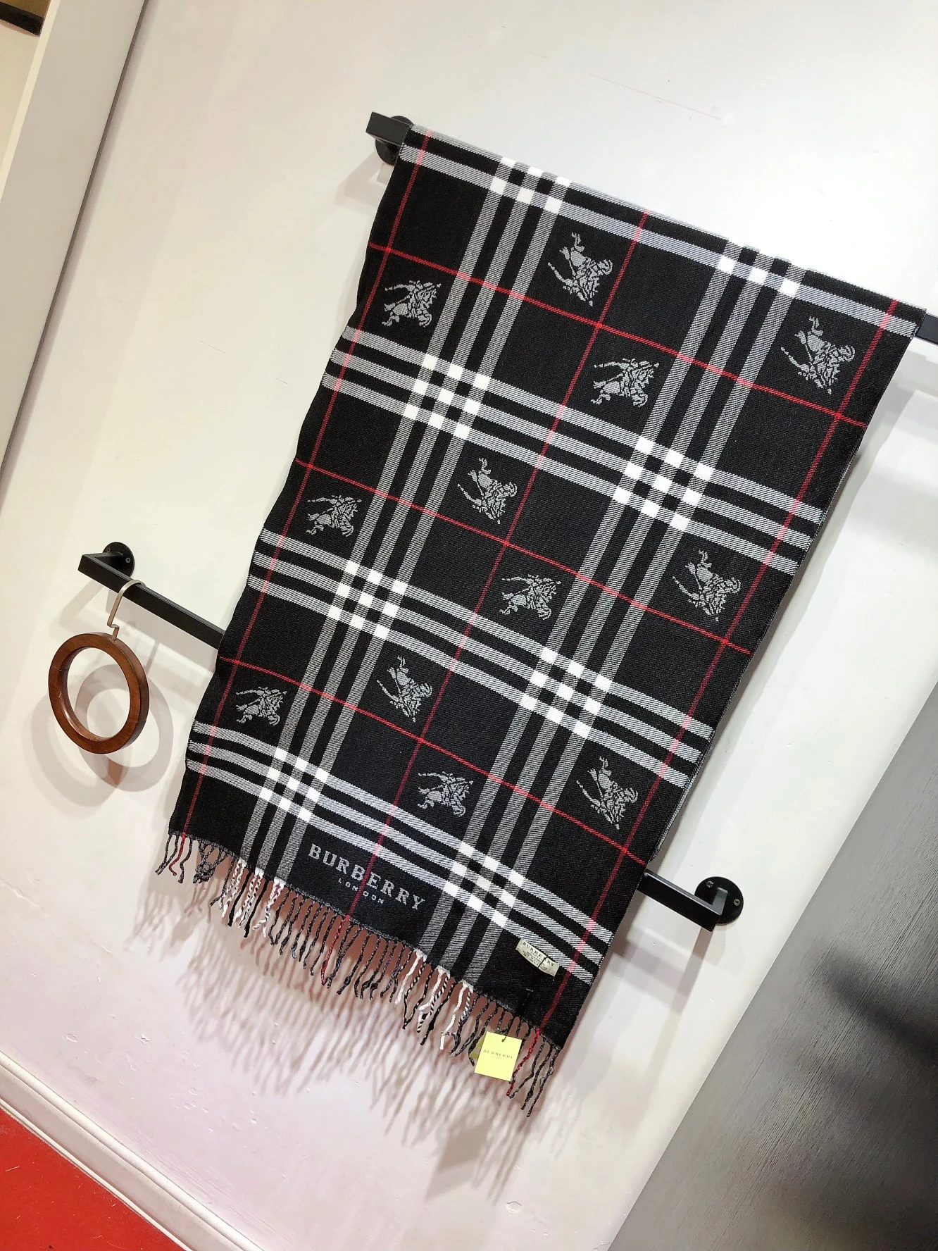 Burberry Scarves — 8e80eebb