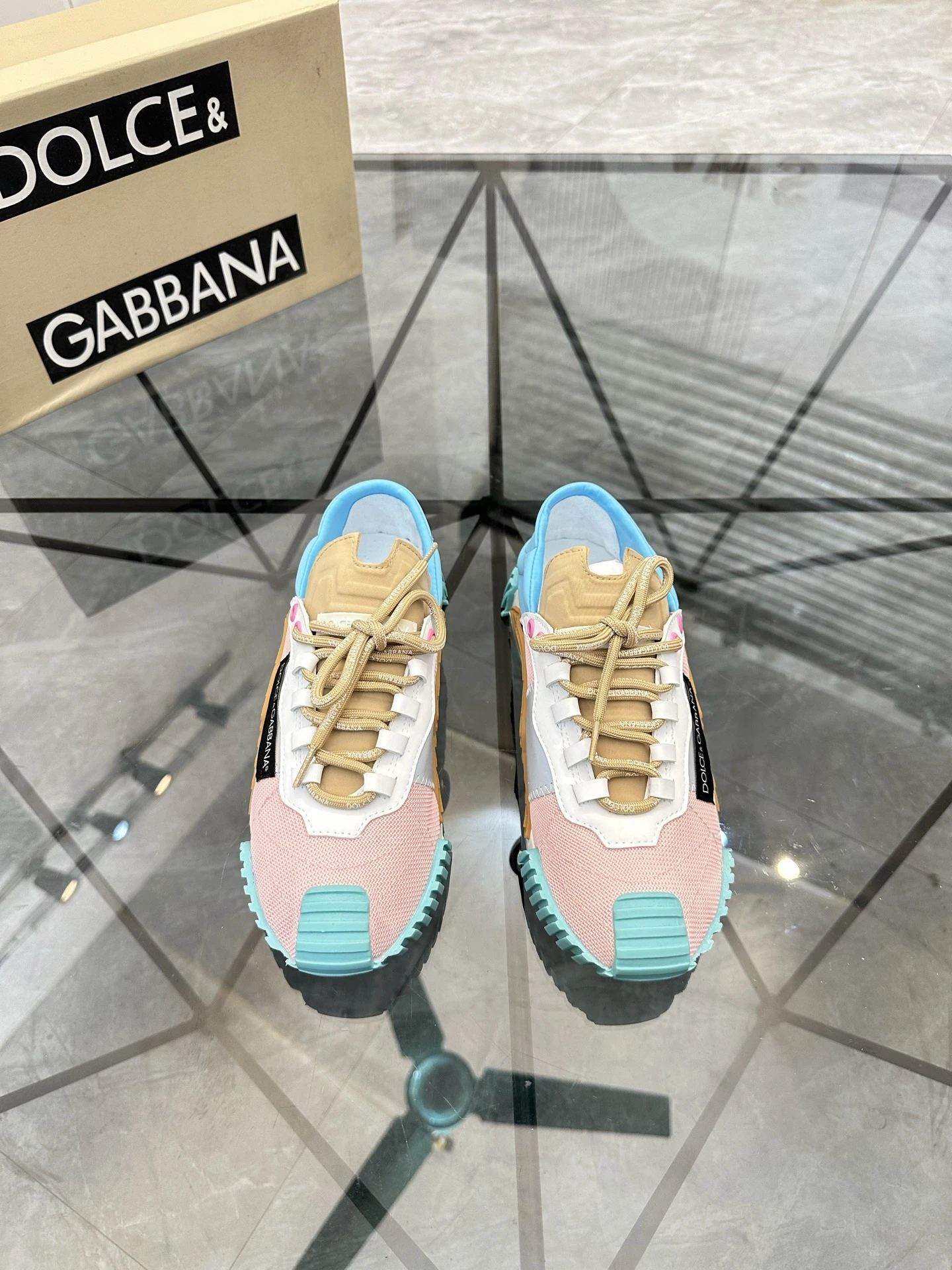 Dolce & Gabbana Shoes — da601382