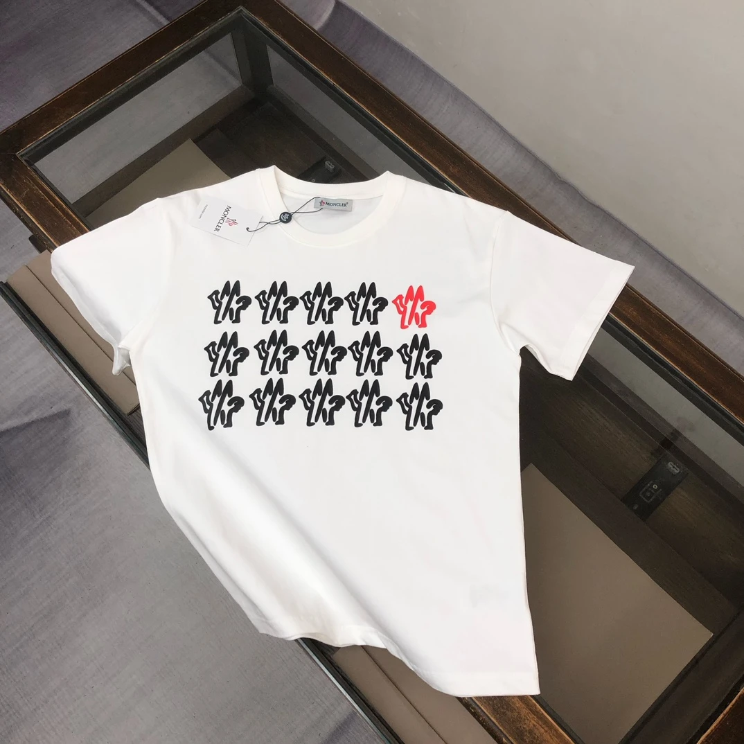 Moncler T-Shirt — ab137344