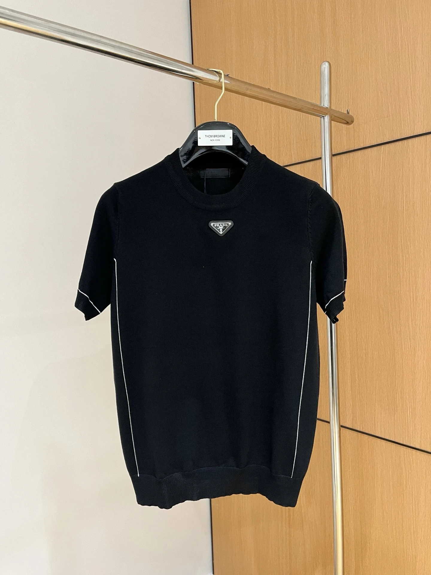 Prada T-Shirt — fad2e660