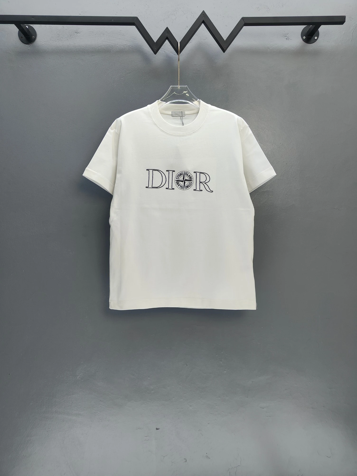 Dior T-Shirt — a18f394b