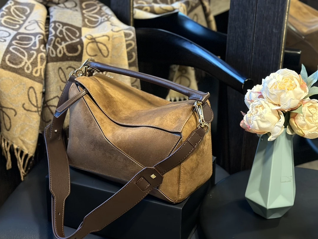 Loewe Bag — 278a6535