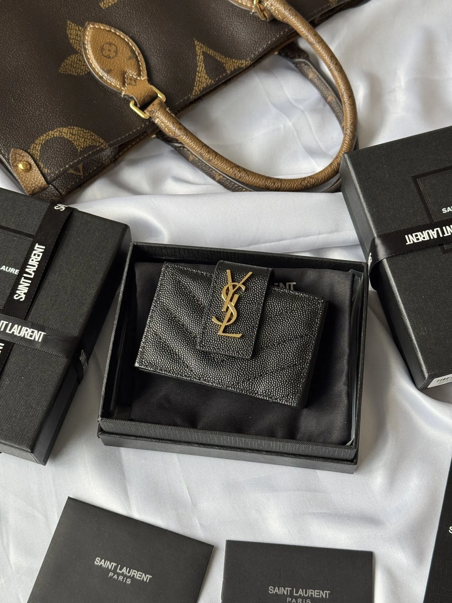 Saint Laurent Cardholders — a32c9c65