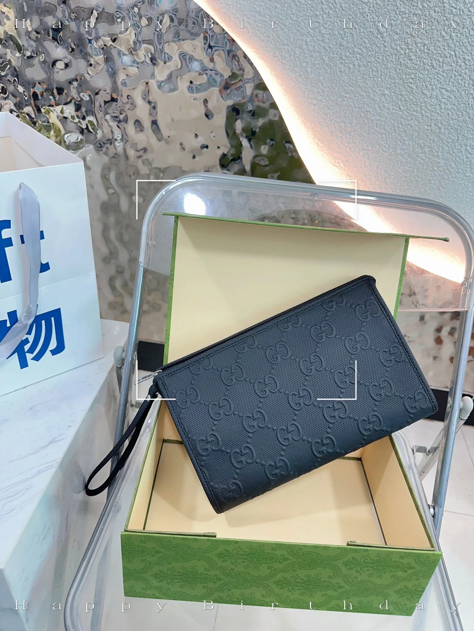 Louis Vuitton Bag — 972ea0cc