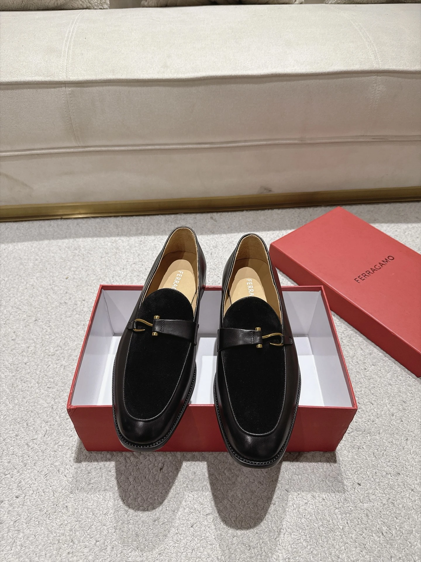 Ferragamo Dress Shoes — 647e2a04