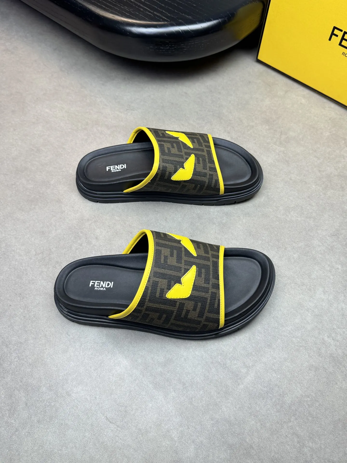 Fendi Sneakers — e06c4009