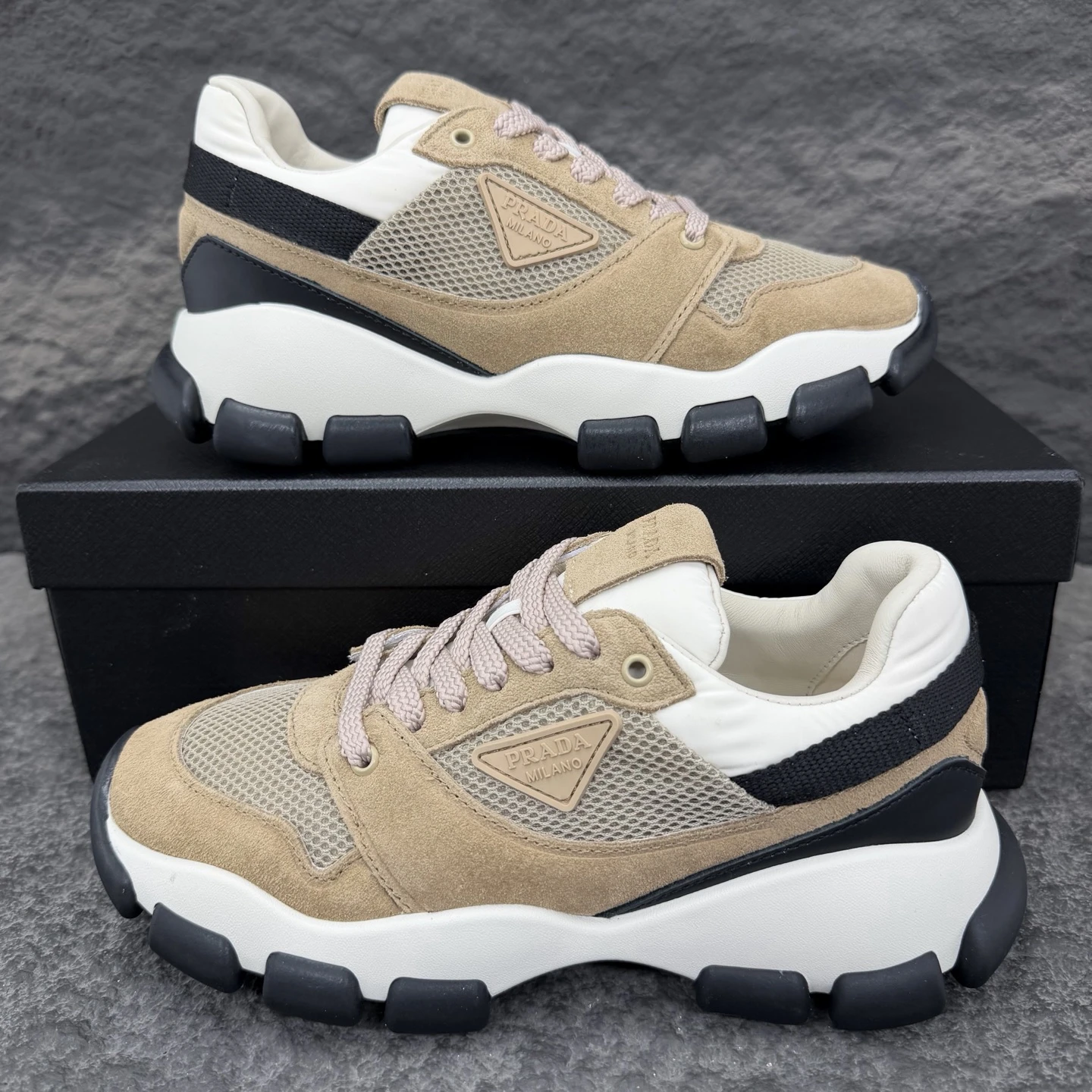 Prada Sneakers — ec690c08