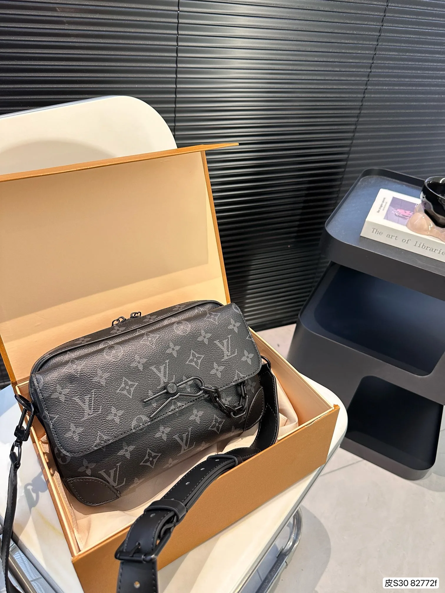 Louis Vuitton Bag — 159c45a7