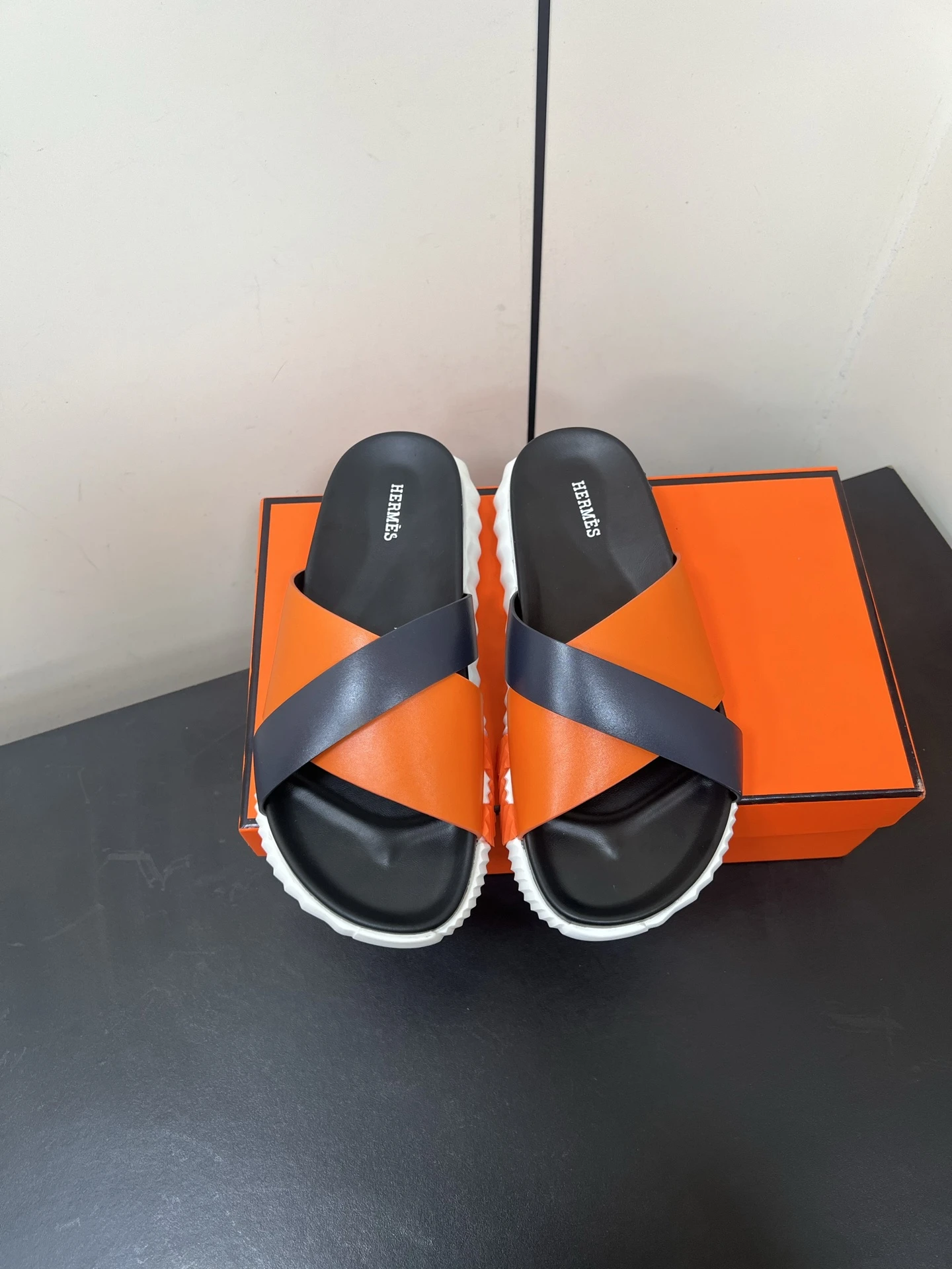 Hermès Slippers — d23009fe