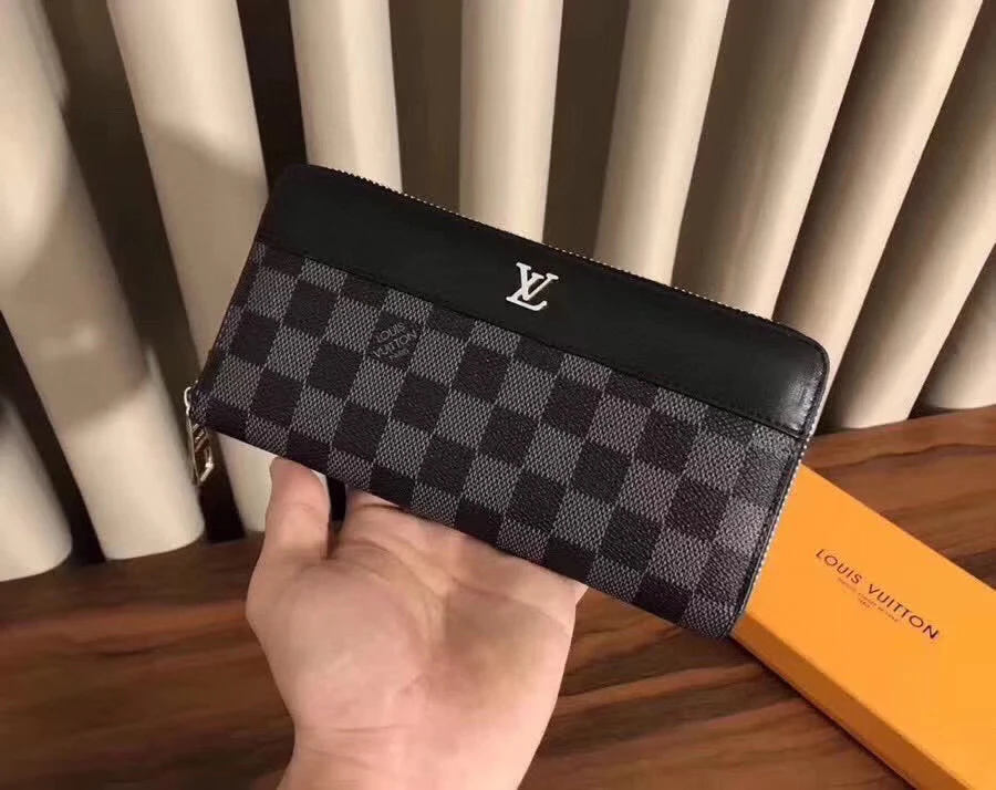 Louis Vuitton Bag — 215ce2bd