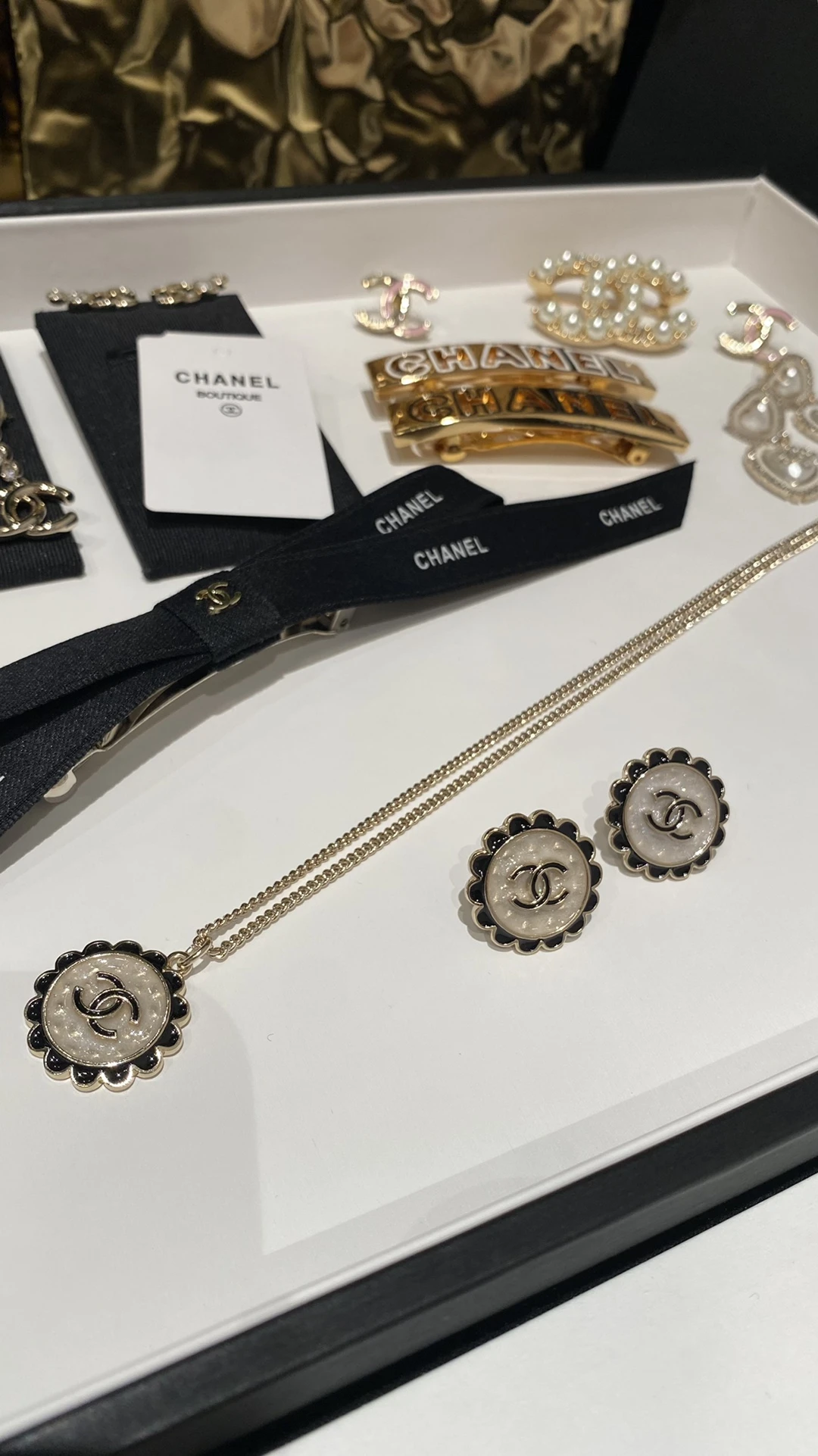 Chanel Jewellery — 0db85d3e