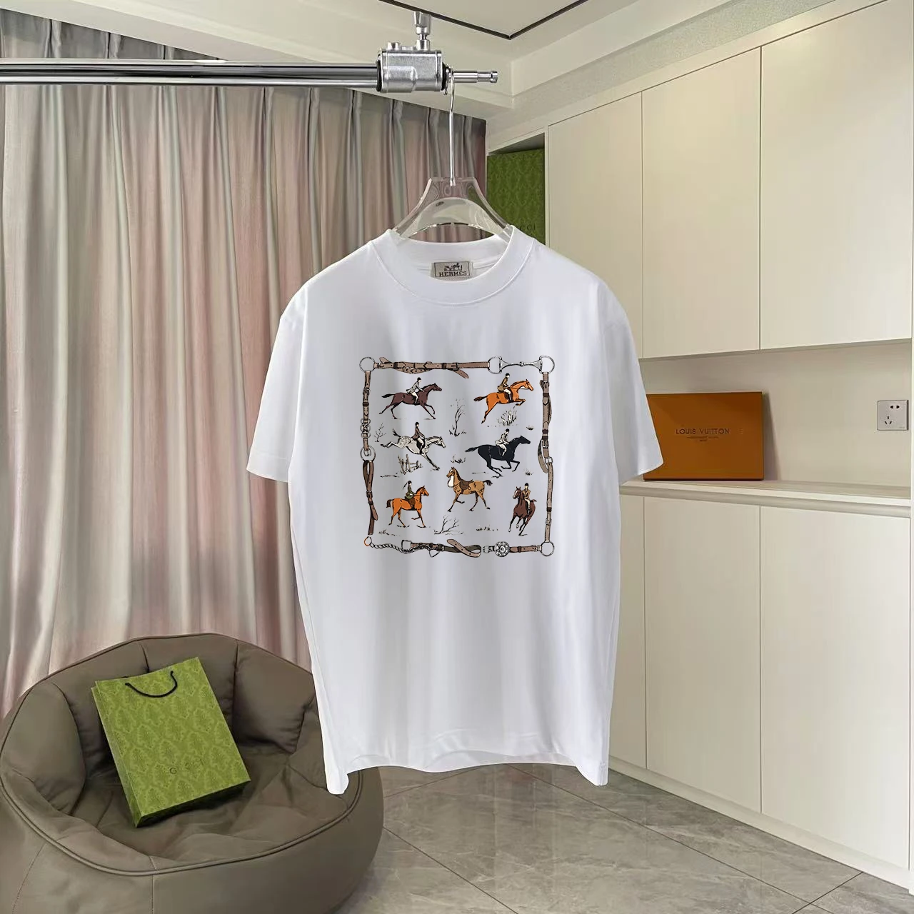 Hermès T-Shirt — 75771dbe