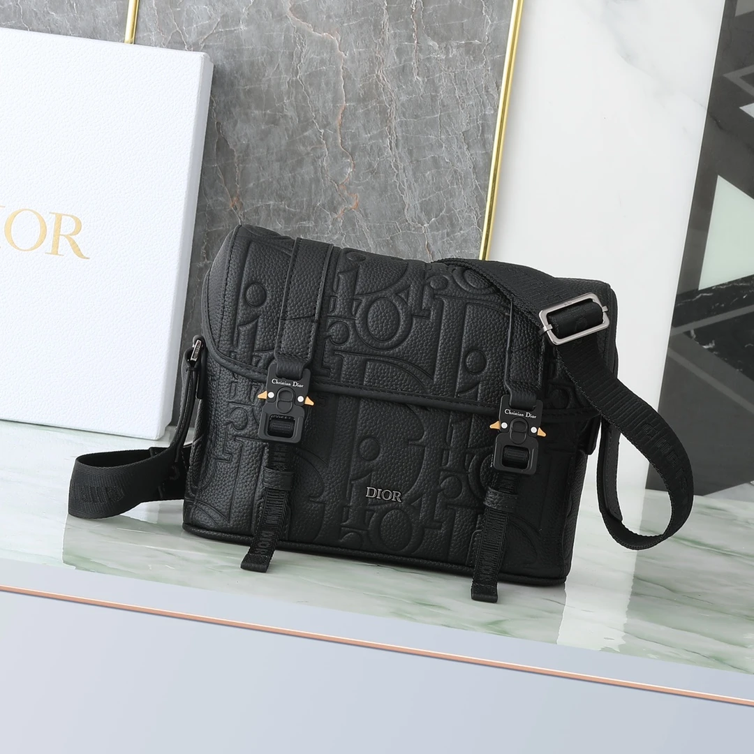 Dior Bag — 7438d571