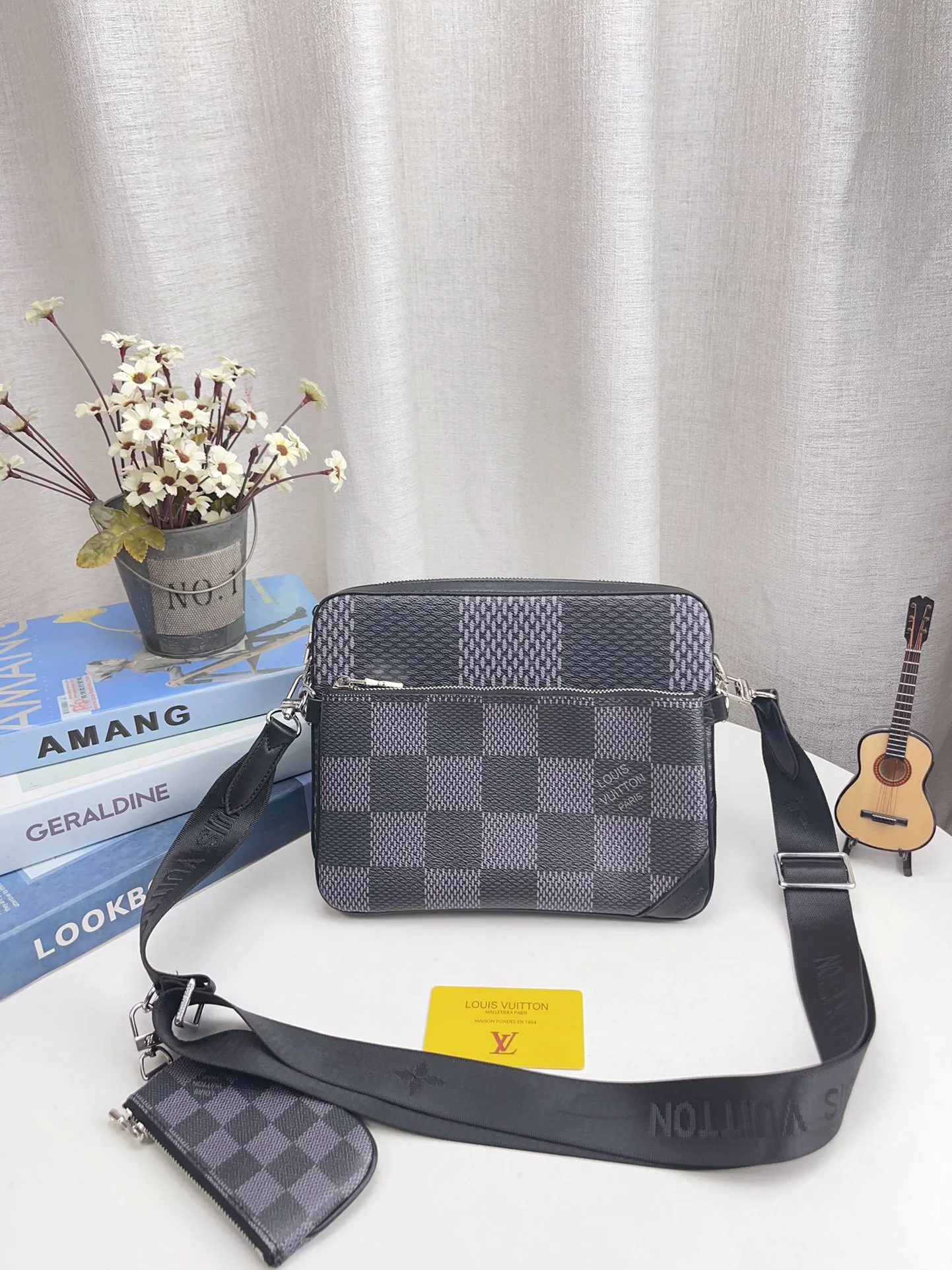 Louis Vuitton Bag — 158edadb