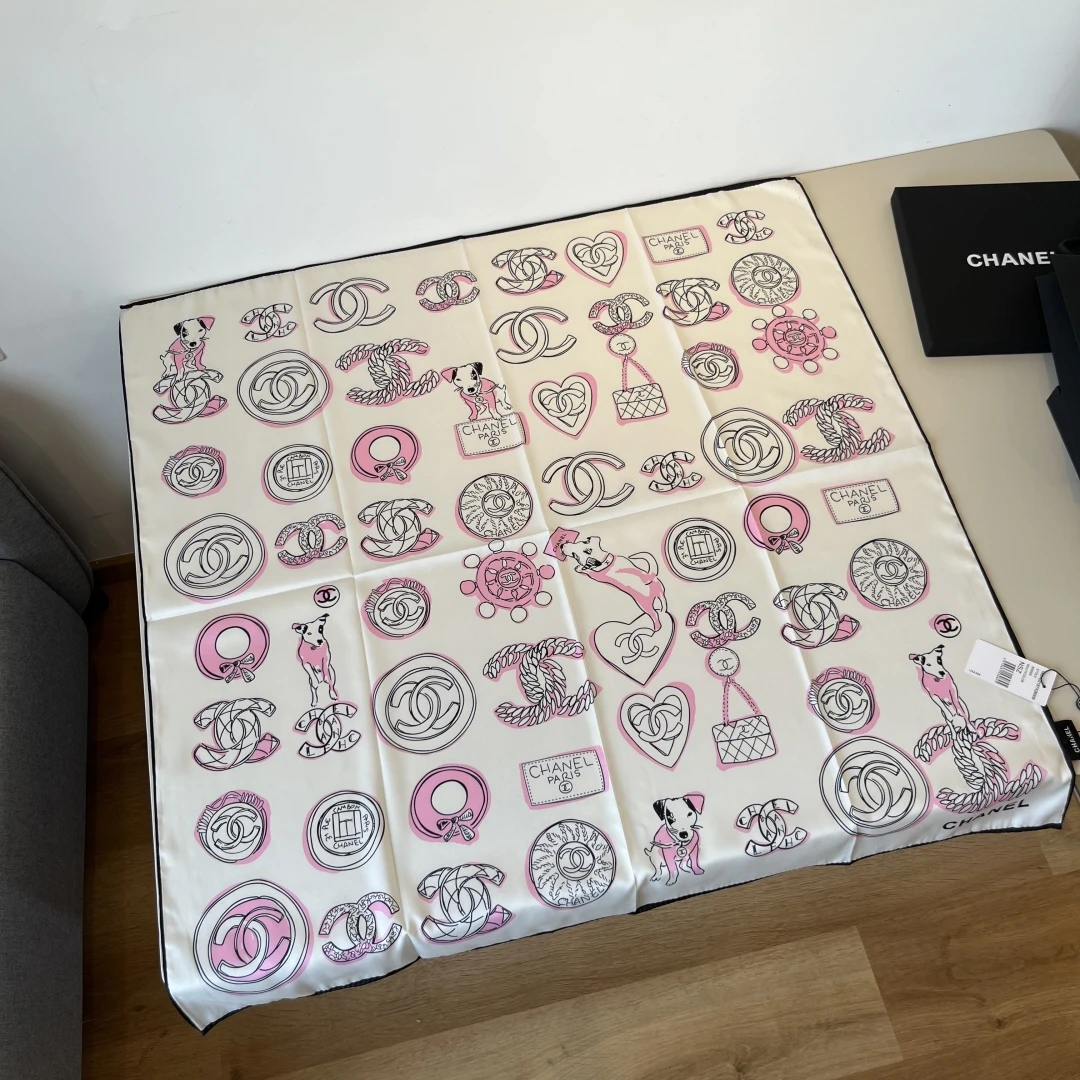 Chanel Scarves — e89a7a57