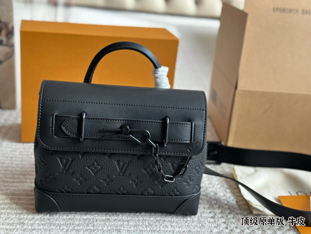 Louis Vuitton Bag — 9fc8699b