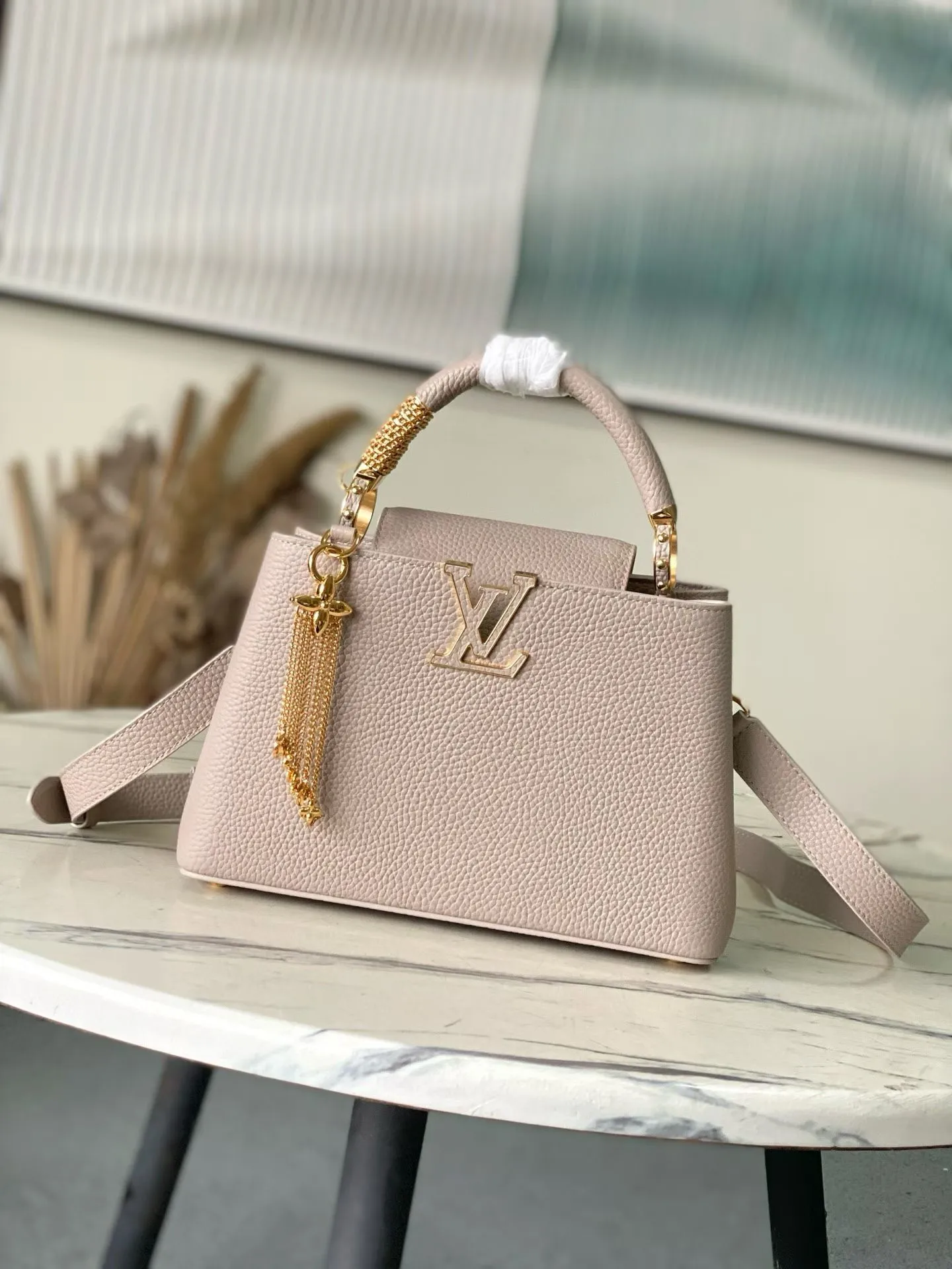 Louis Vuitton Bag — c50444fc