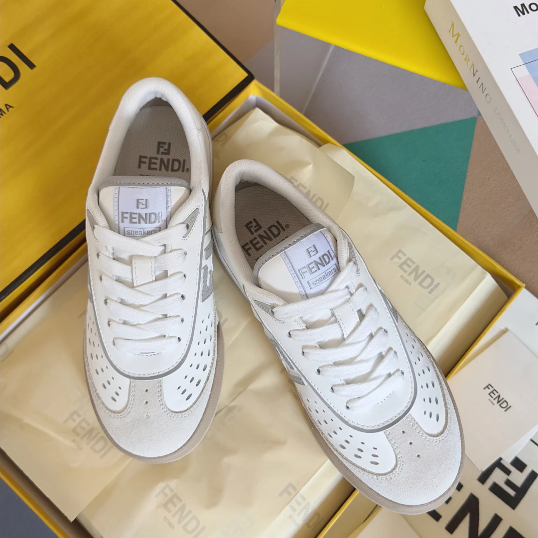Fendi Sneakers — 26eed3de