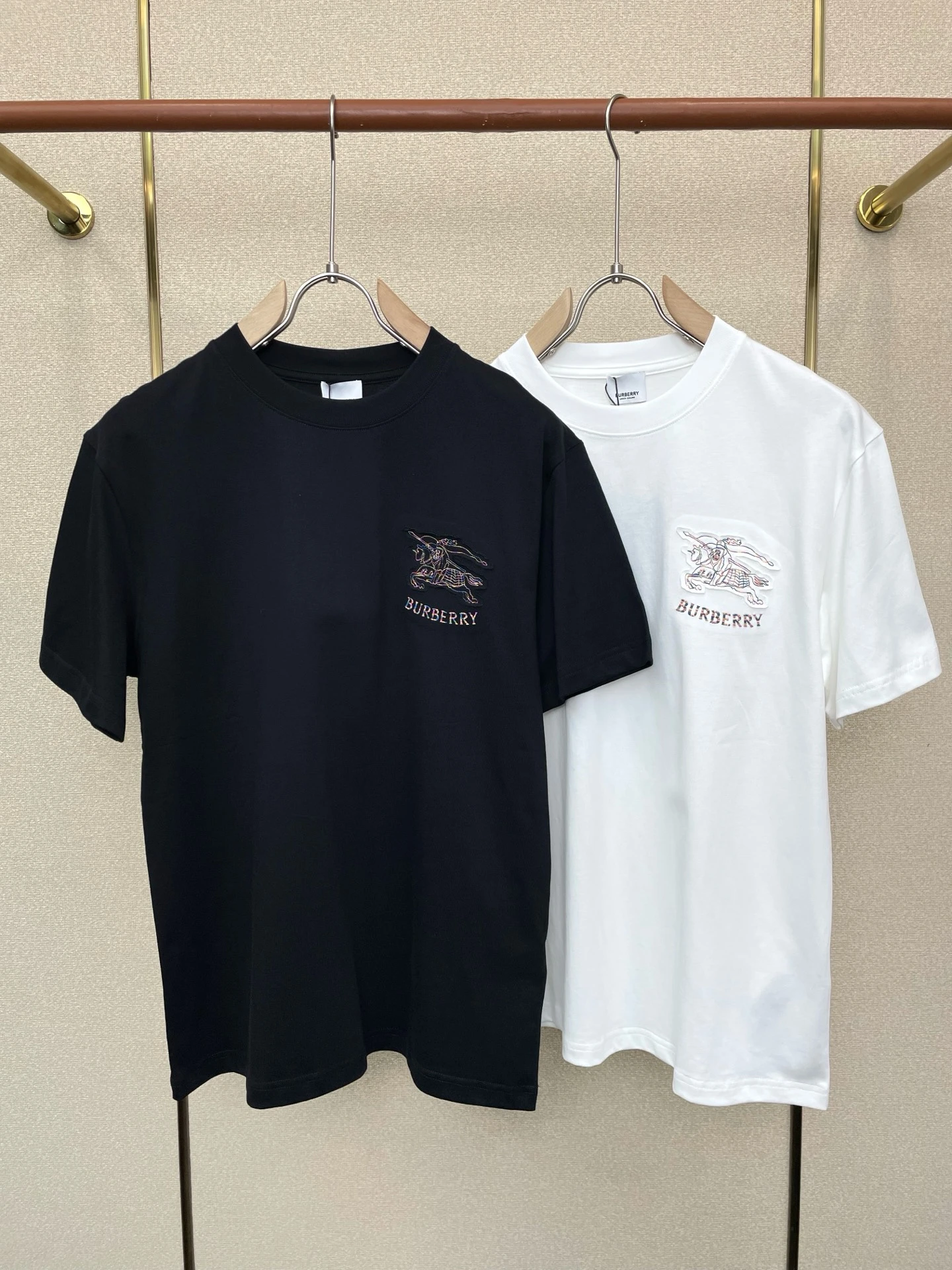Burberry T-Shirt — 51231555