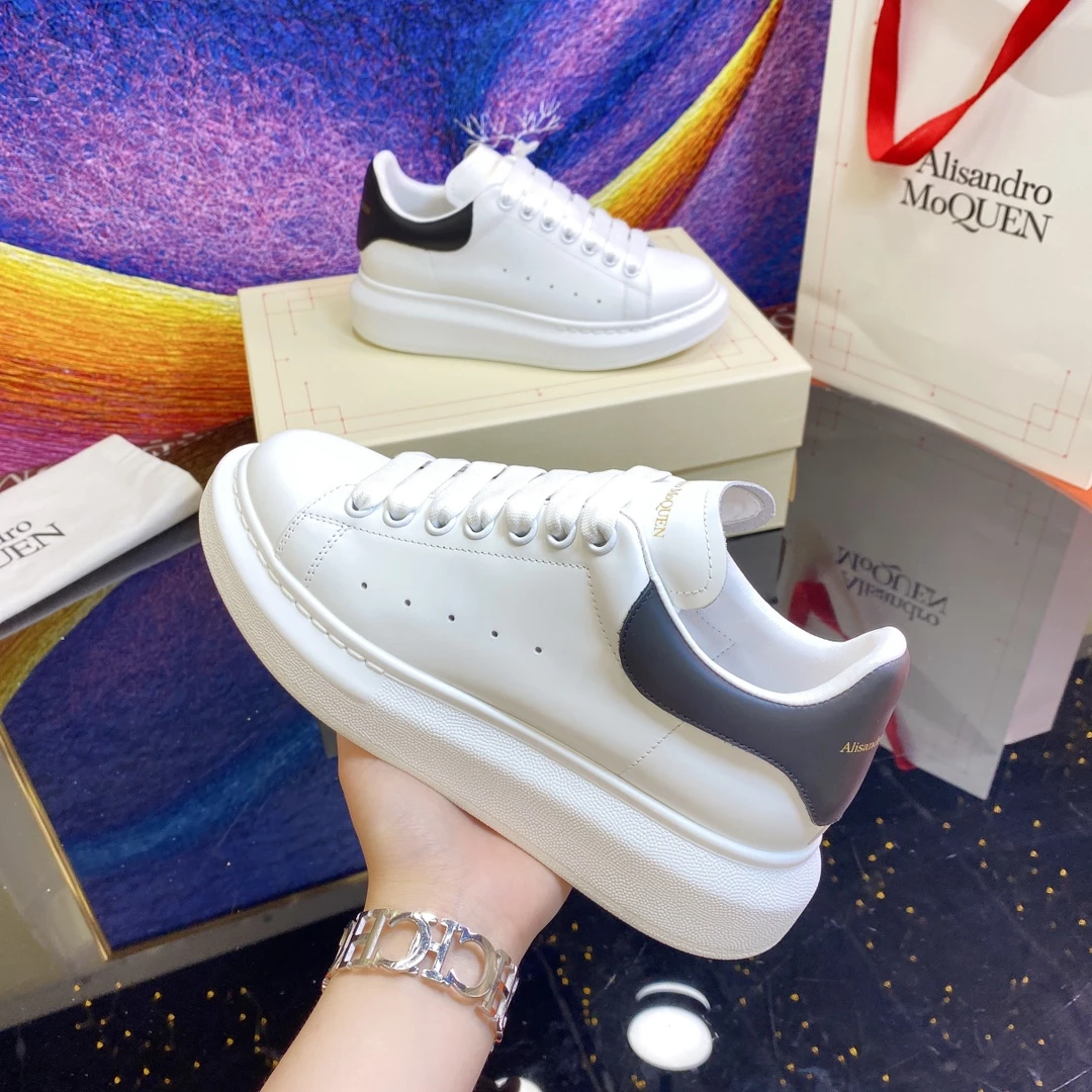 Alexander McQueen Sneakers — 92e59cd4