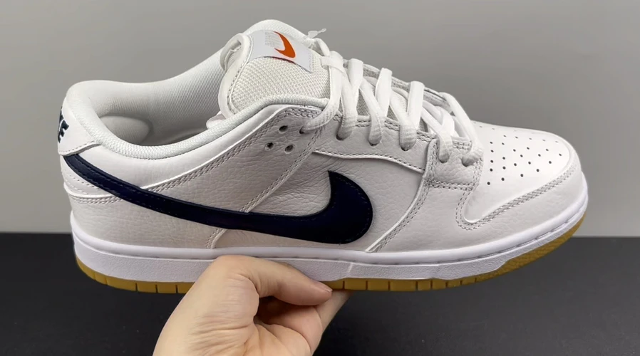 Nike Shoes — 885cc1ff