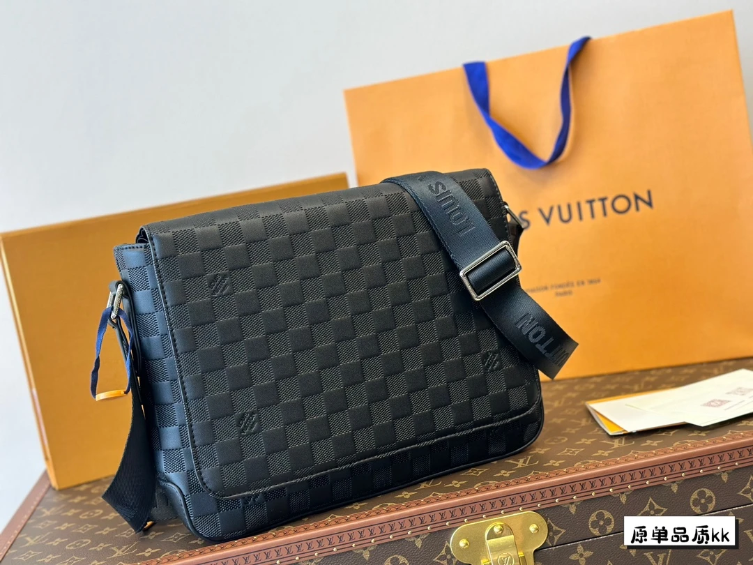 Louis Vuitton Bag — fbcc2076