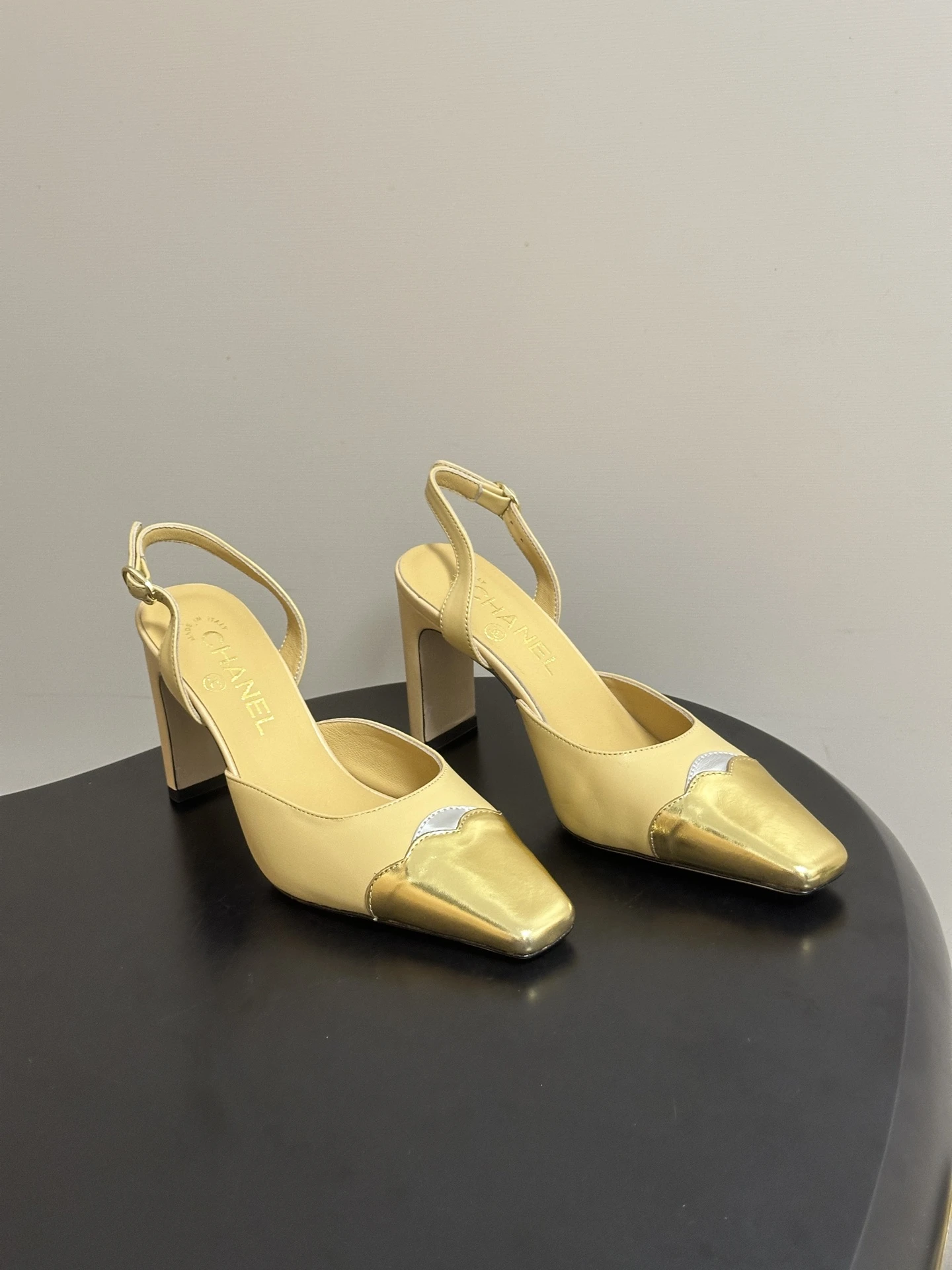 Chanel Sandals — 7c9bd0ae