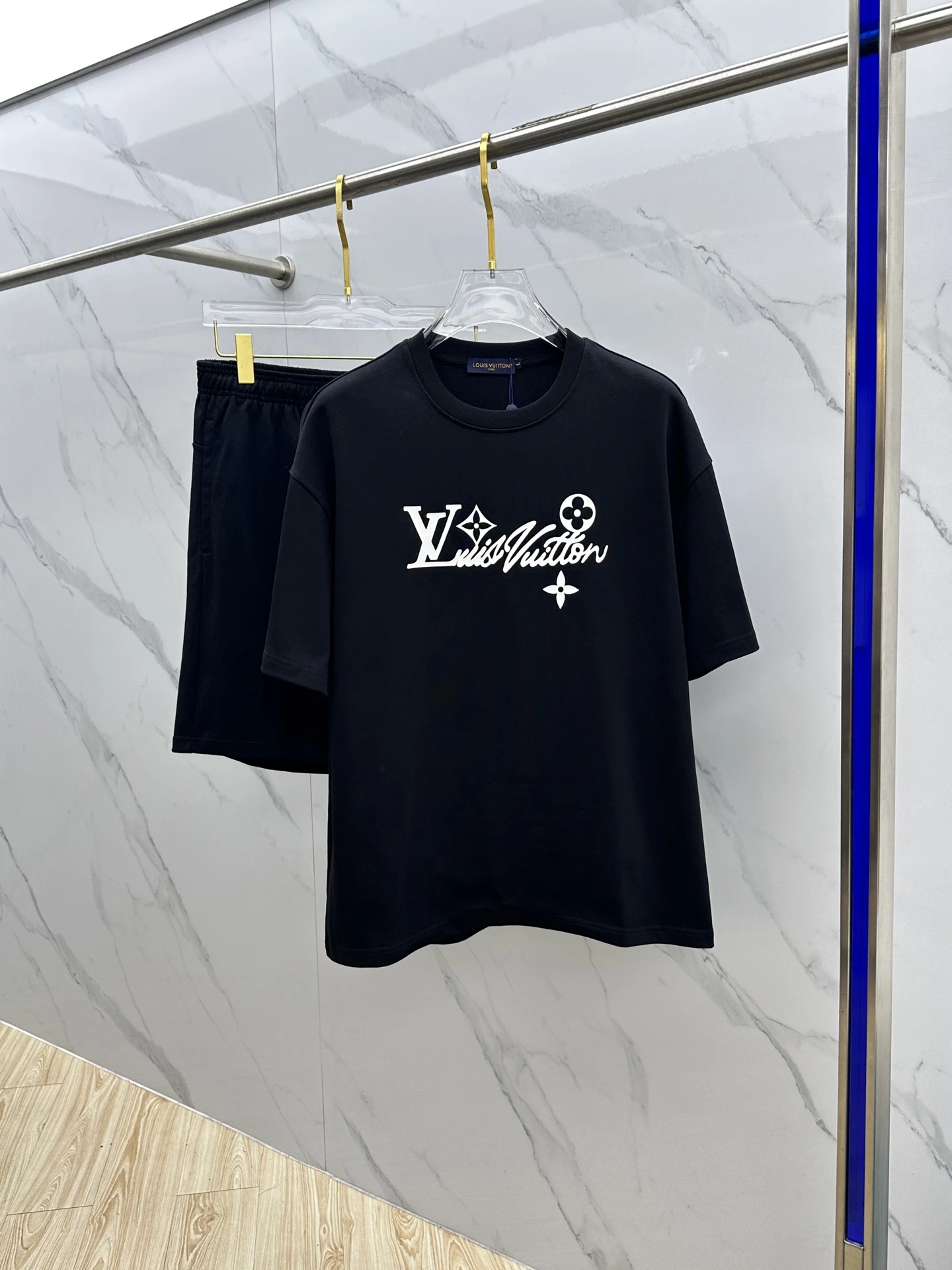 Louis Vuitton Matching Sets — bfe243b7