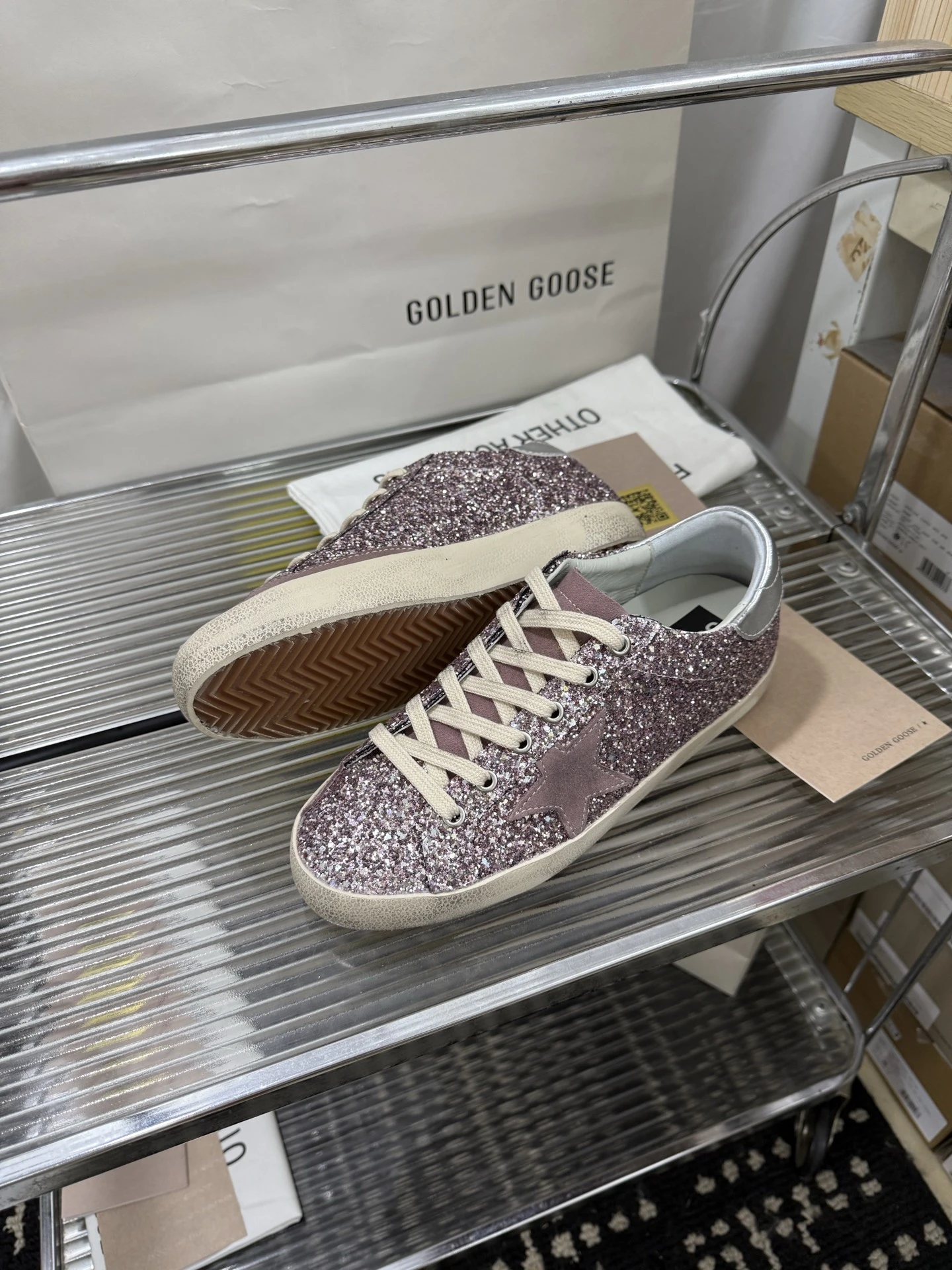 Golden Goose Sneakers — 81840343