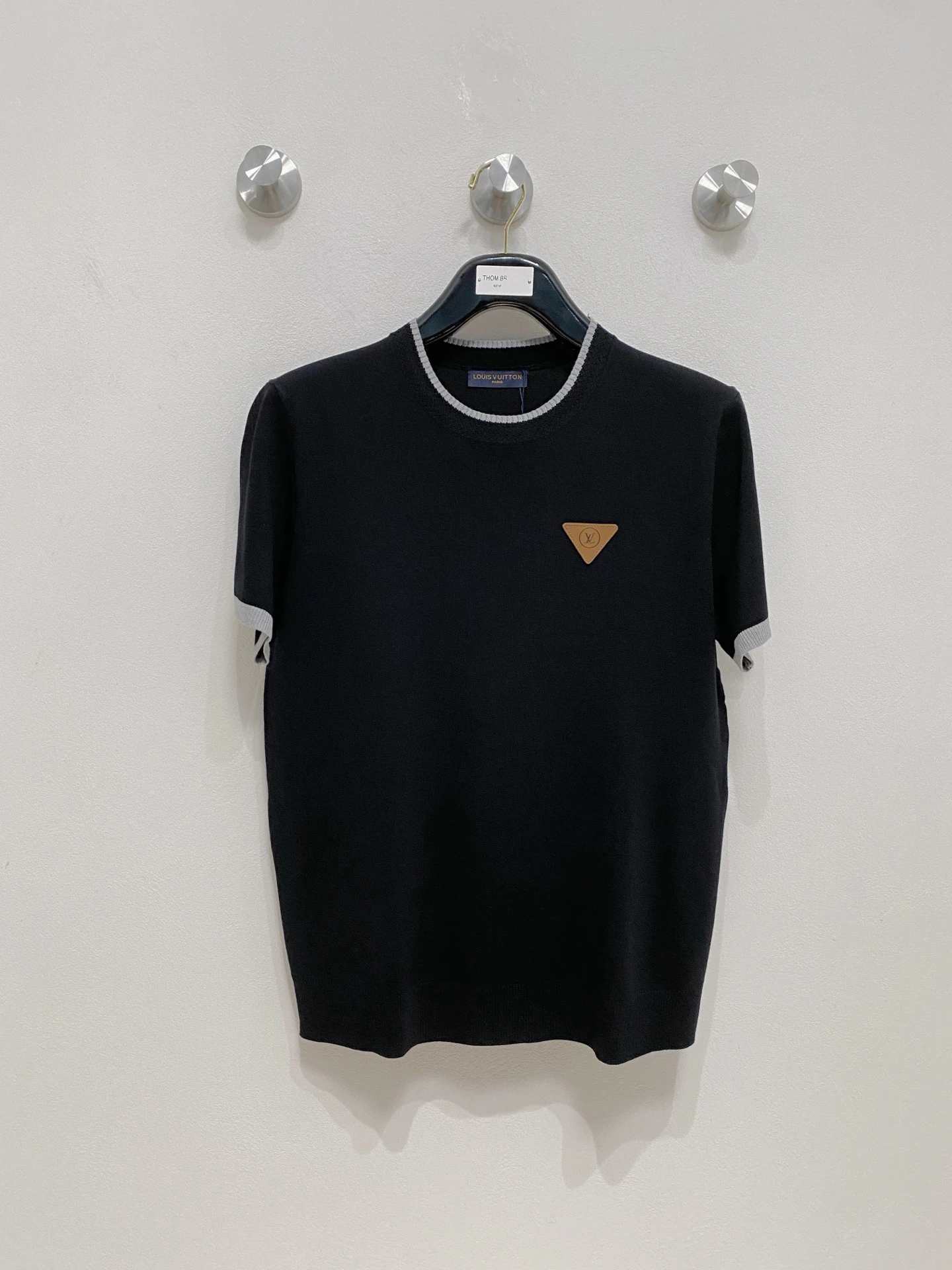 Louis Vuitton T-Shirt — d2347a76
