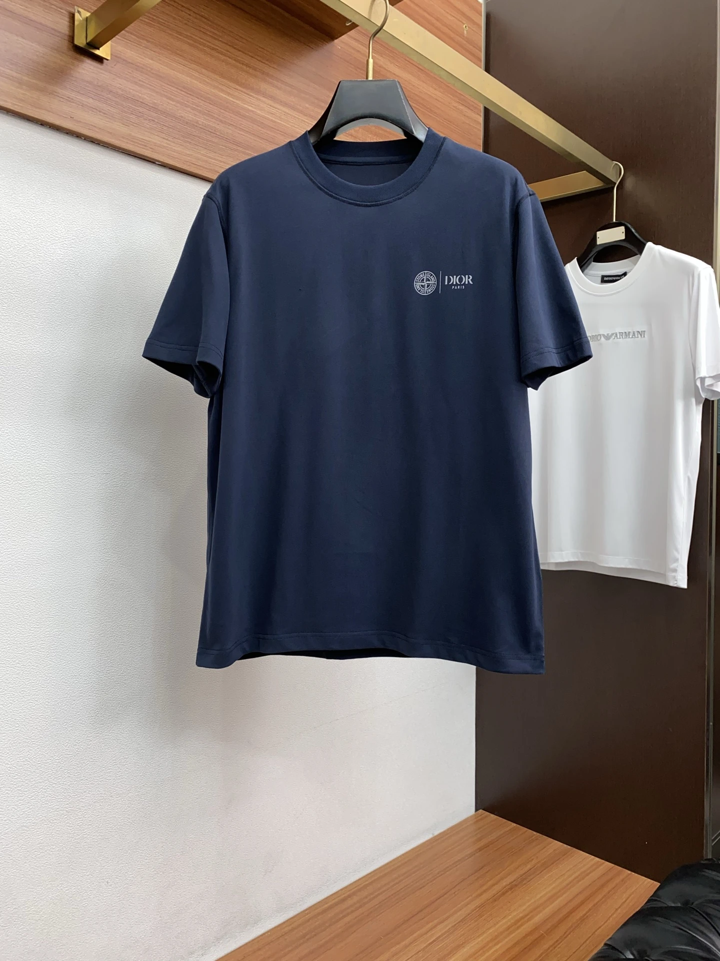 Dior T-Shirt — e5e144f9