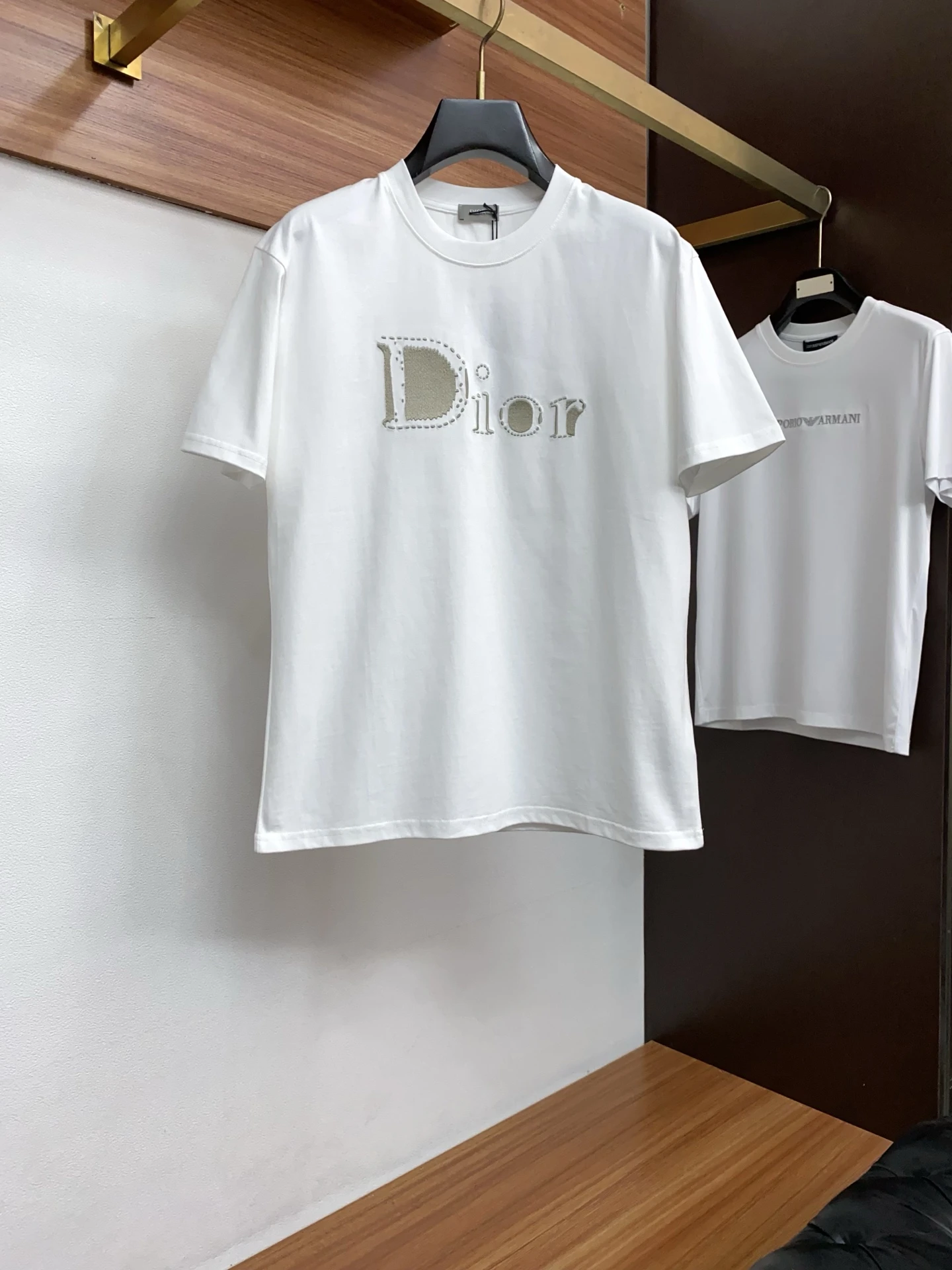 Dior T-Shirt — 2b746d2d