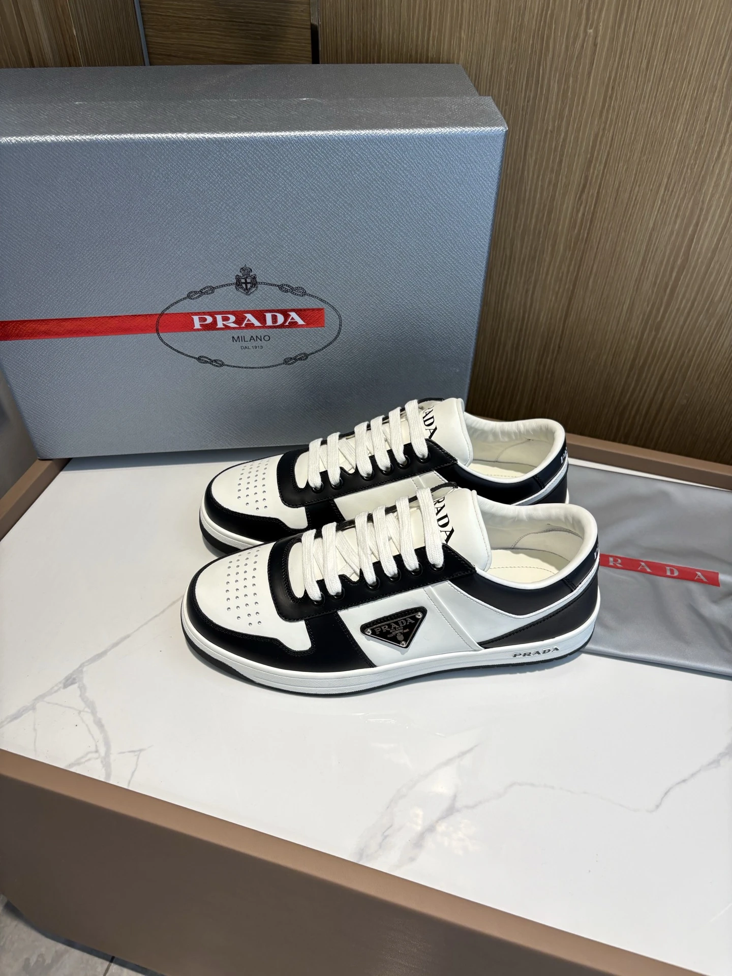Prada Shoes — b3c843b8