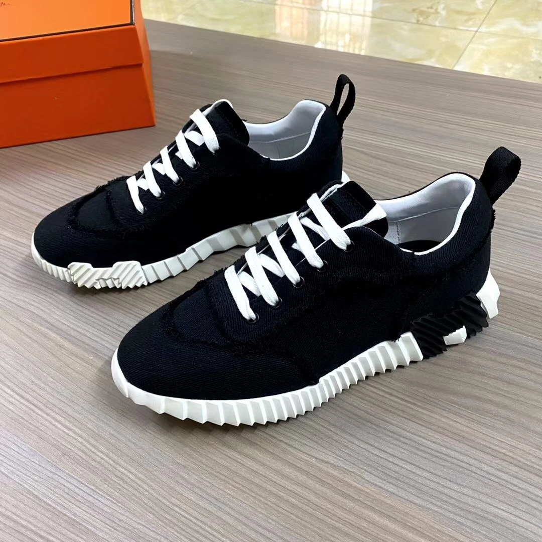 Hermès Sneakers — b257856a