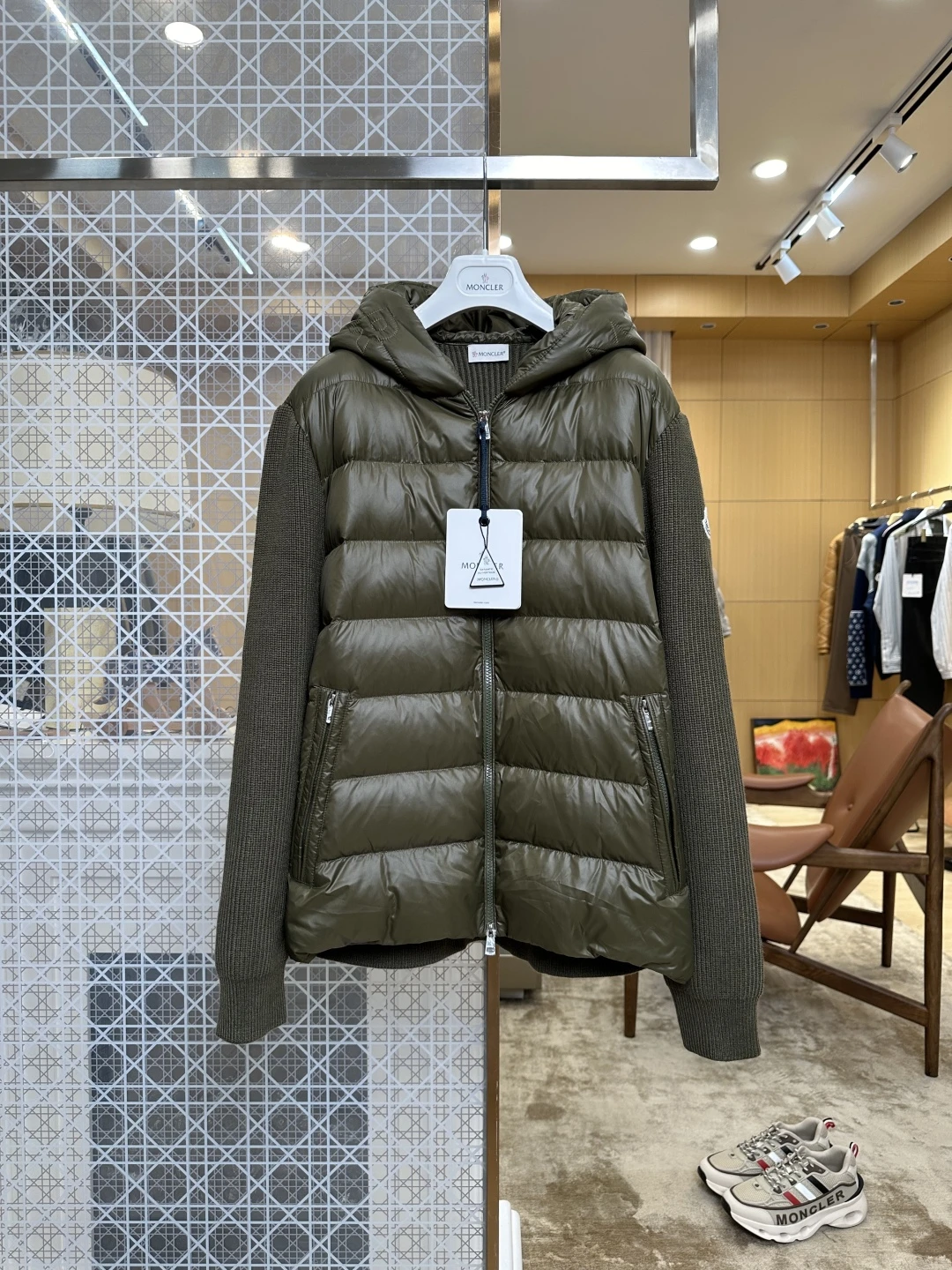 Moncler Down Jacket — 583ec4cf