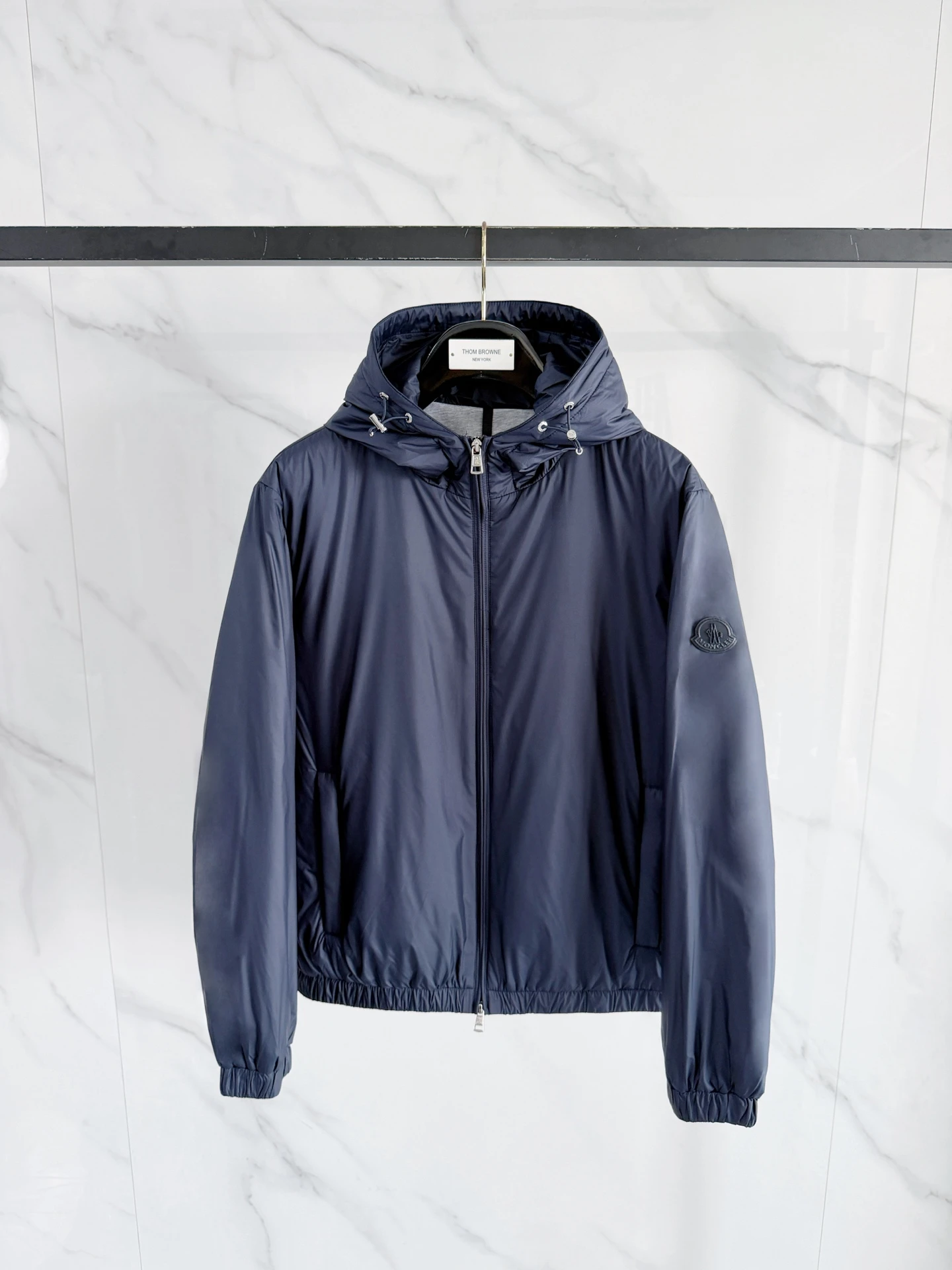 Moncler Jackets — 2cdd590a